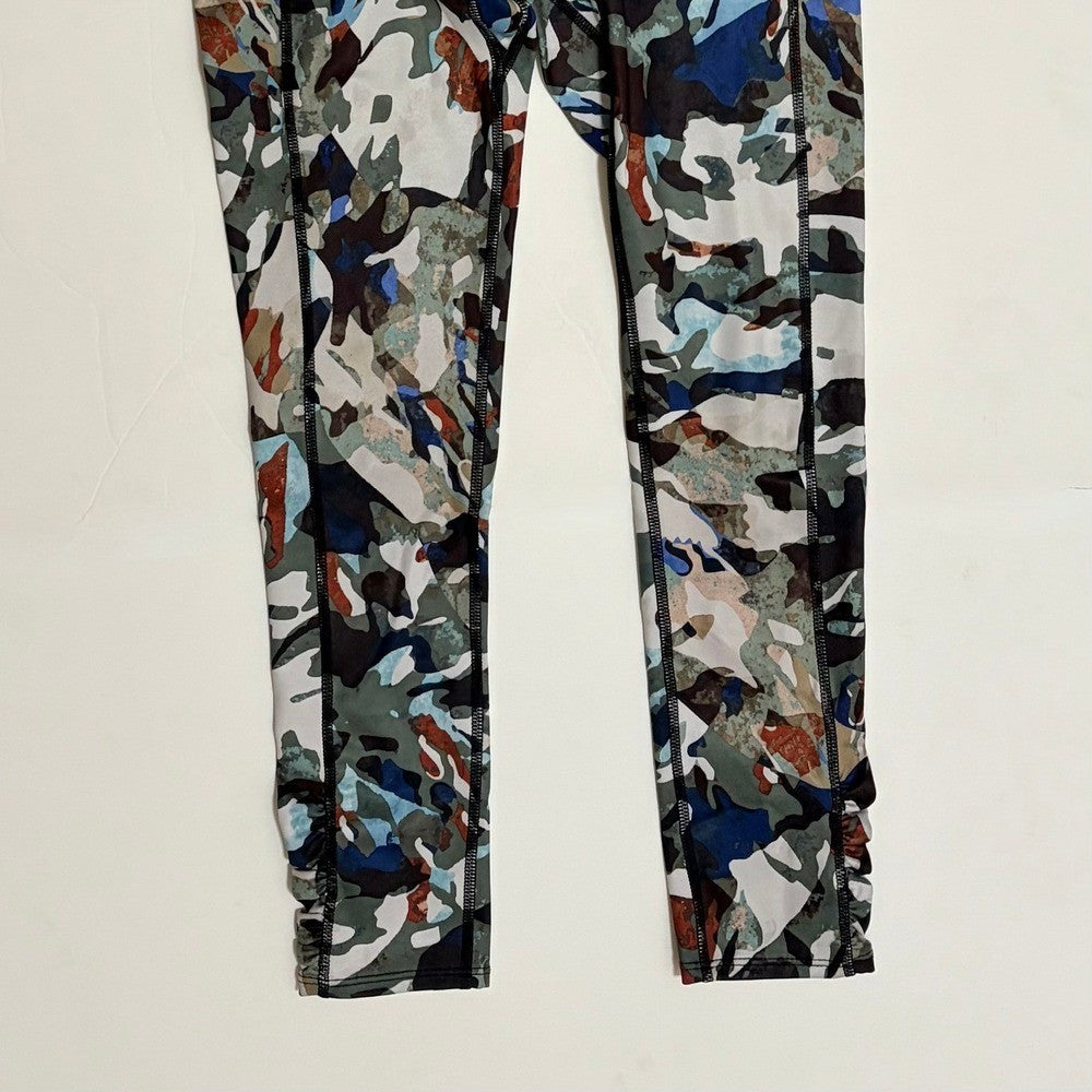 FREE PEOPLE FP Movement Guinevere Camo Leggings 7/8 Pocket Ruched X-Small