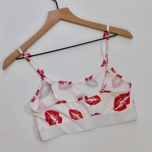 NEW!! HOT LIPS Lipstick Kiss Cropped Loungewear Two Piece Set Top Shorts Small
