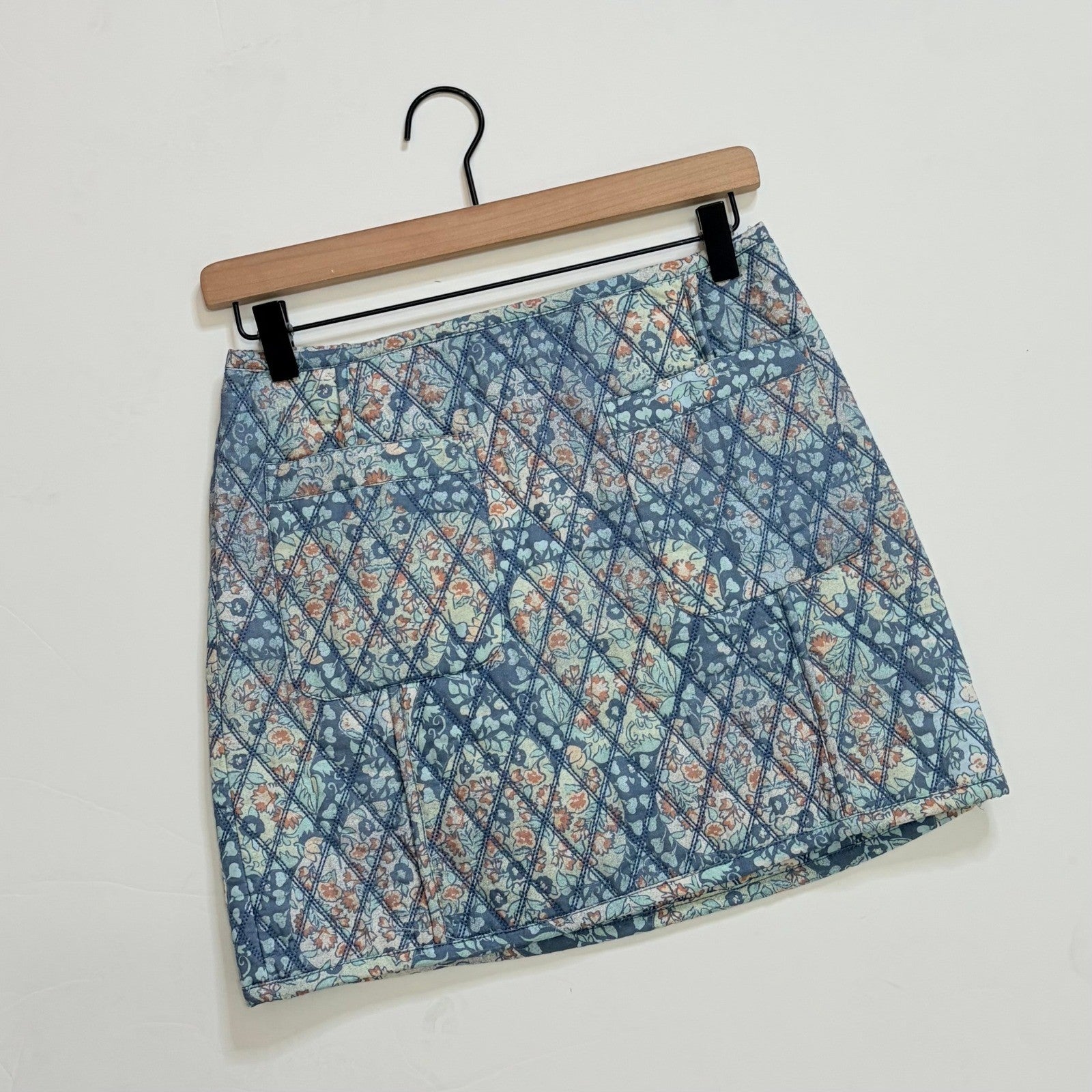 FREE PEOPLE Darla Quilted Mini Skirt Pockets Smoky Combo Tapestry Blue Size 2