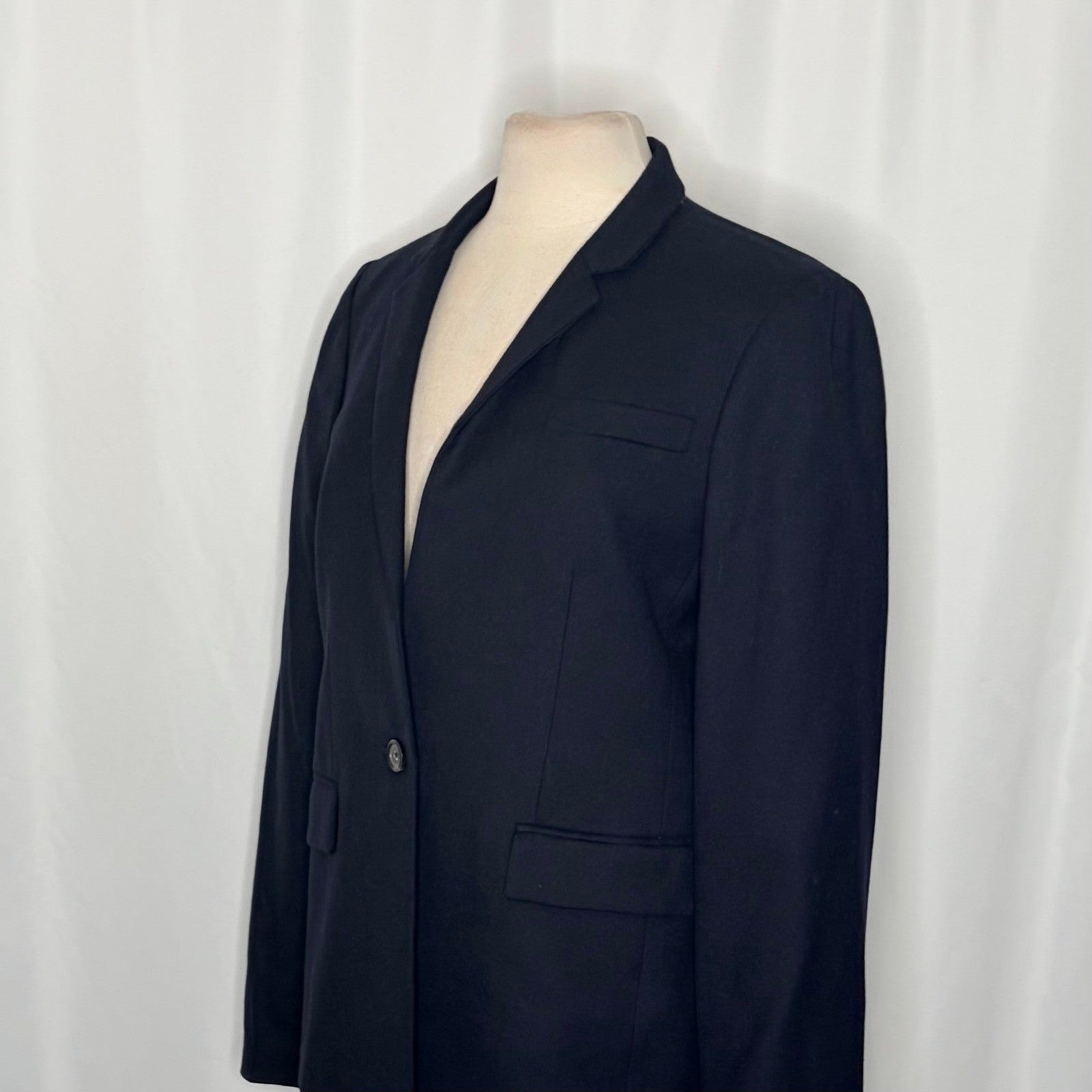J. CREW Regent Blazer Navy Blue Wool Flannel Striped Lining Single Button 12