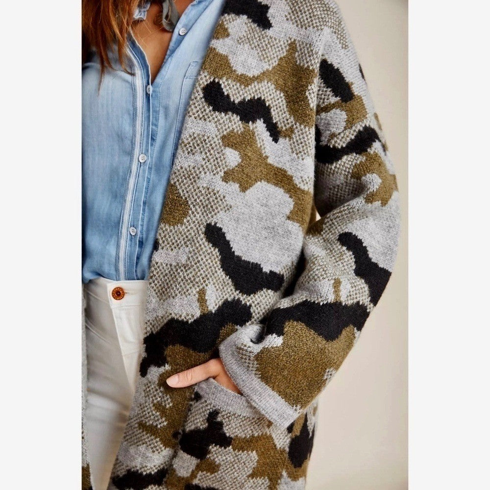 ANTHROPOLOGIE Vero Camo Cardigan Sweater Camouflage Pockets Gorpcore X-Small