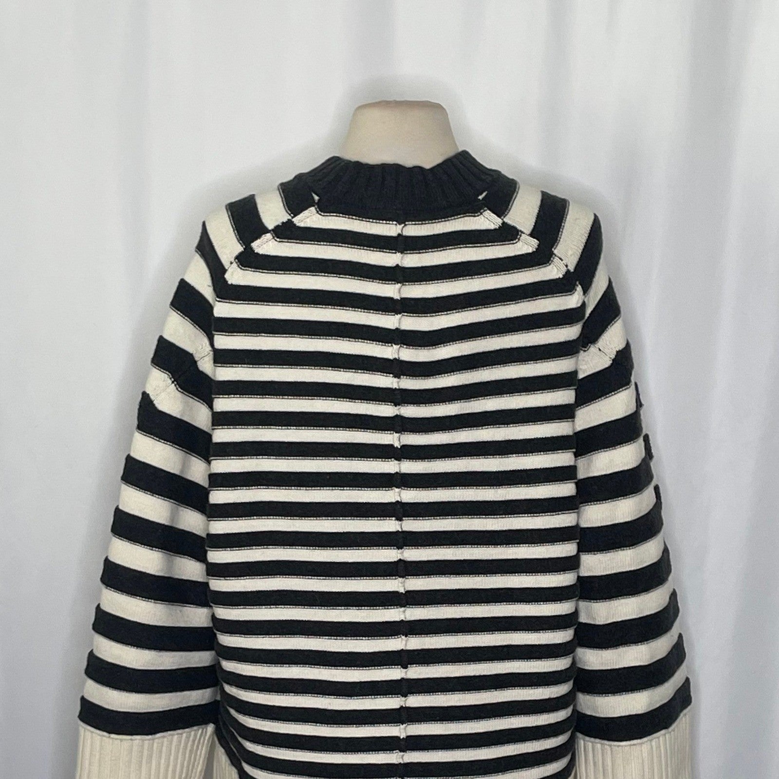 Anthropologie MAEVE The Chandler Crew Neck Relaxed Sweater Striped Gray Medium