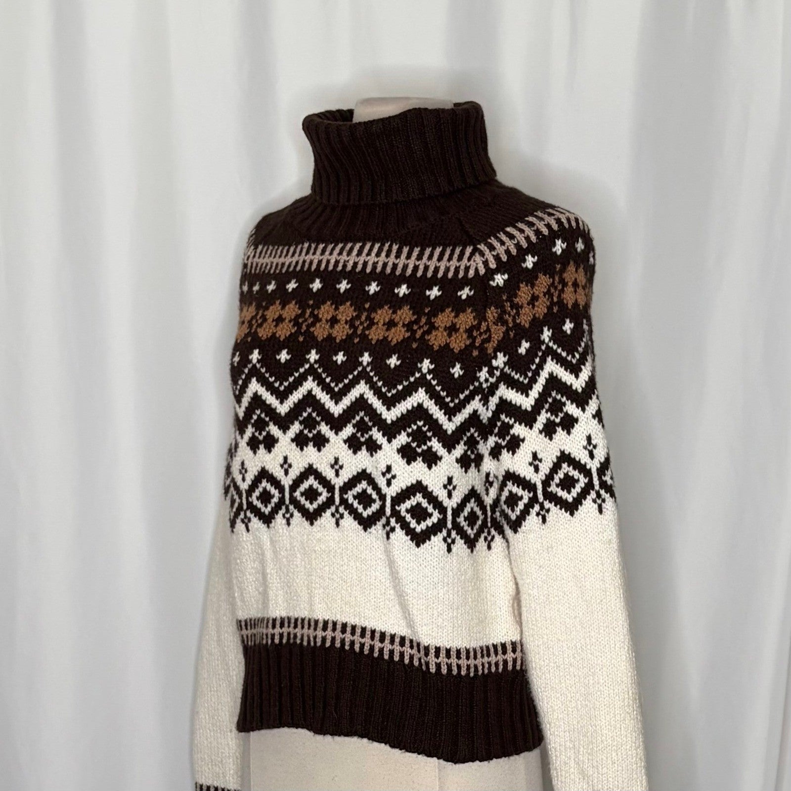 AMERICAN EAGLE Fairisle Snowdrift Turtleneck Sweater Cropped Fair Isle Small