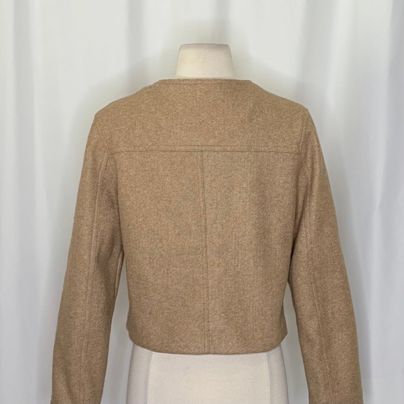 ZARA Cropped Jacket Light Brown Tan Gold Hammered Snaps Preppy Chic Small
