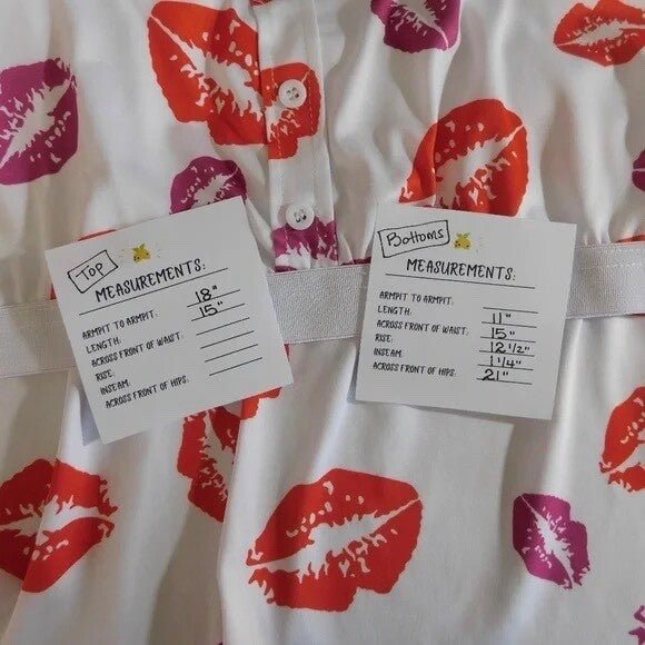 NEW!! HOT LIPS Lipstick Kiss Cropped Loungewear Two Piece Set Top Shorts Large