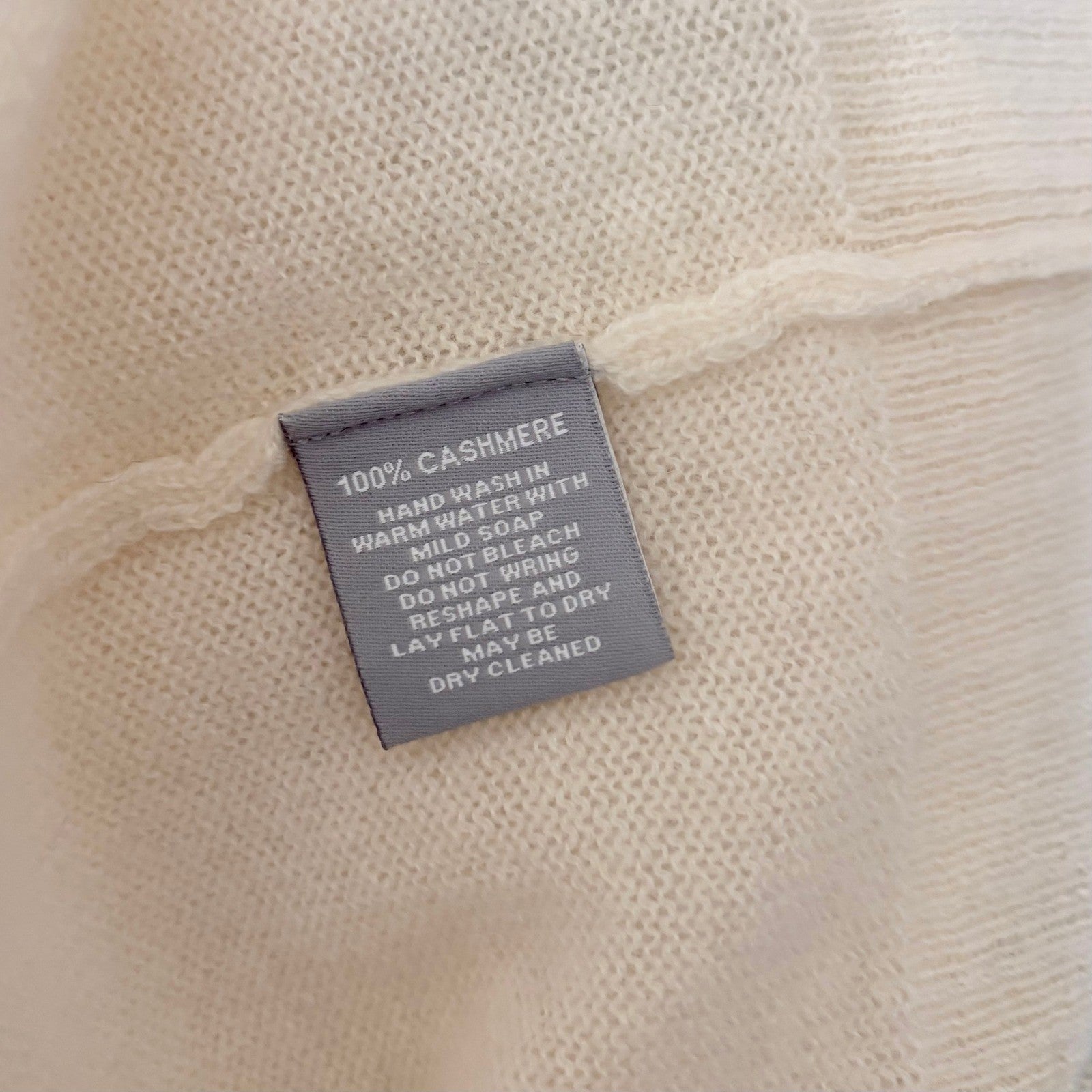 ALASHAN Cashmere Pickleball Sweater Pullover Sporty Text Script Preppy Medium