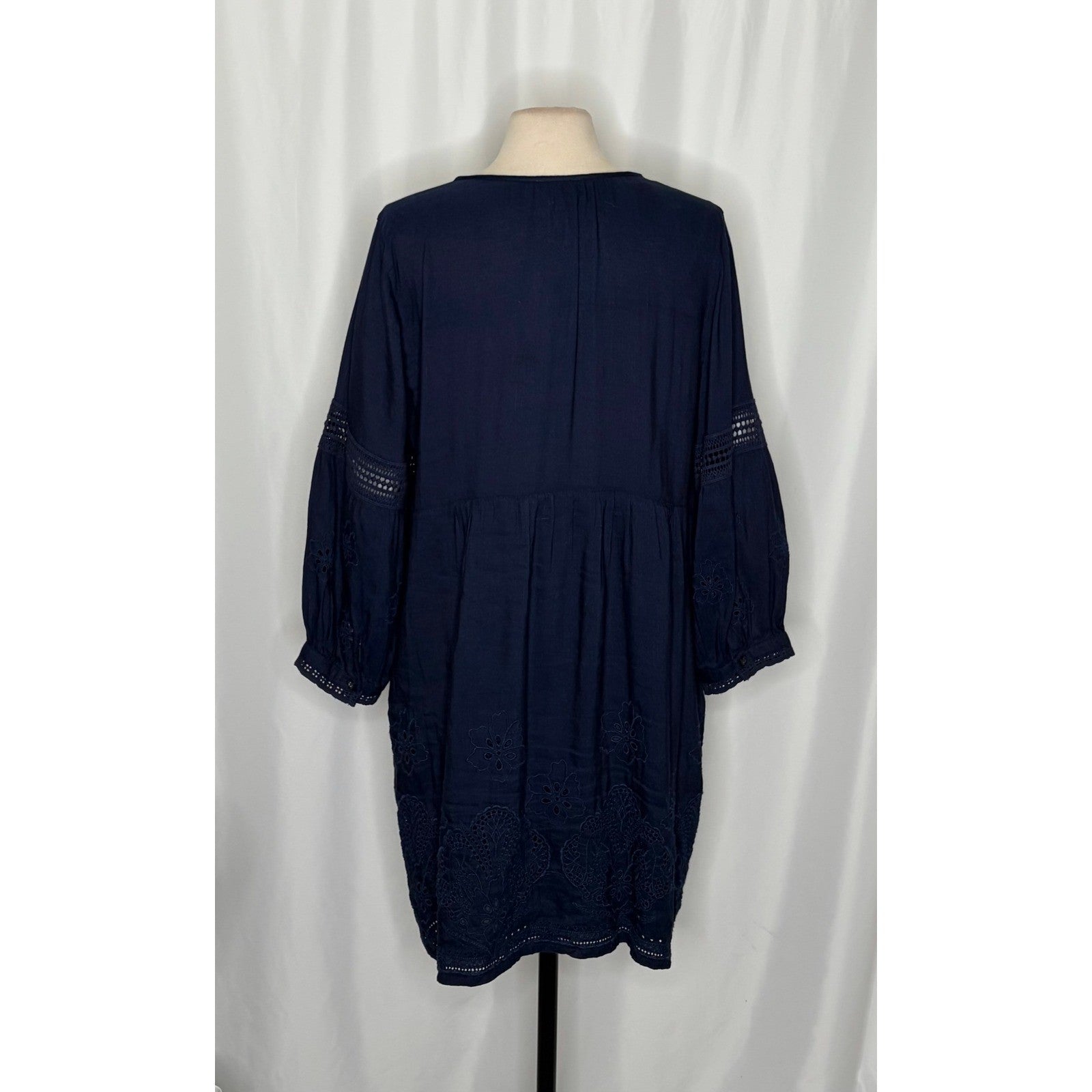TOMMY BAHAMA St. Lucia Split Neck Dress Navy Blue Mare Embroidered X-Large
