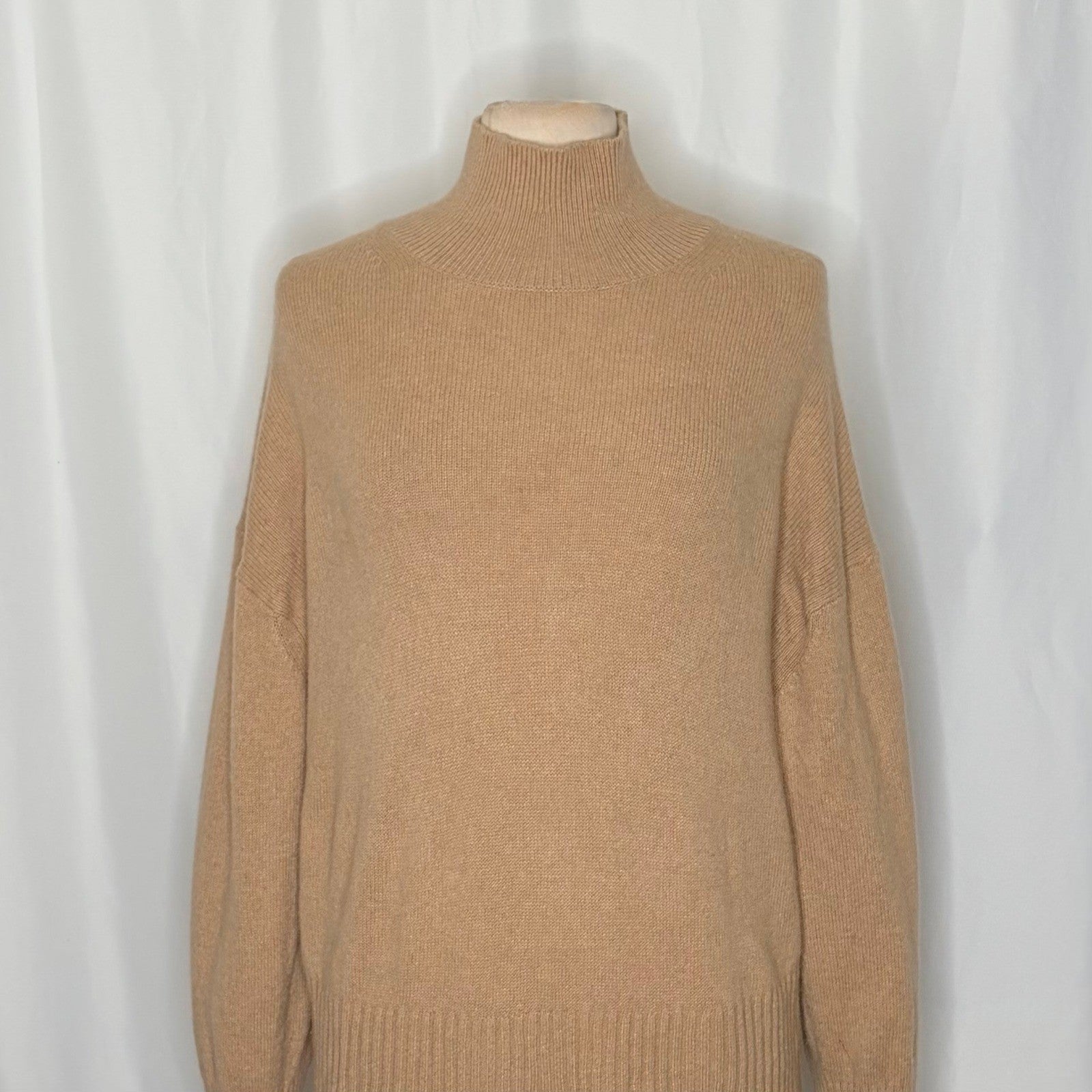 EVERLANE The ReCashmere Oversized Turtleneck Sweater Mock Neck Solid Tan Large