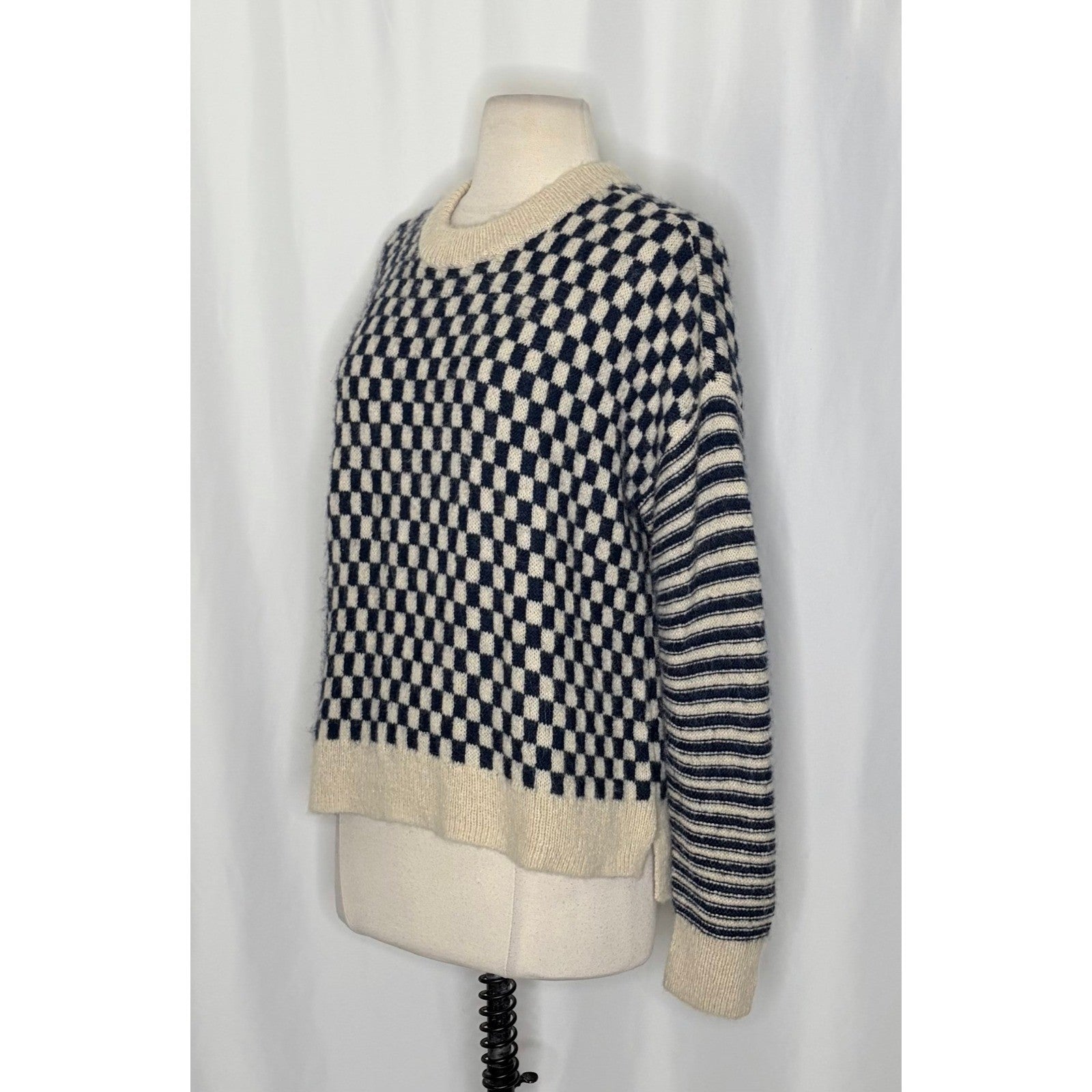 MADEWELL Crewneck Sweater Checked Stripe Classic Indigo Blue Ivory Knit Medium