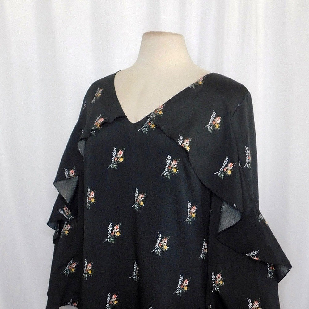 KOBI HALPERIN Ayana Ruffle Sleeve Black Floral Dress Cape Shift Dress Medium