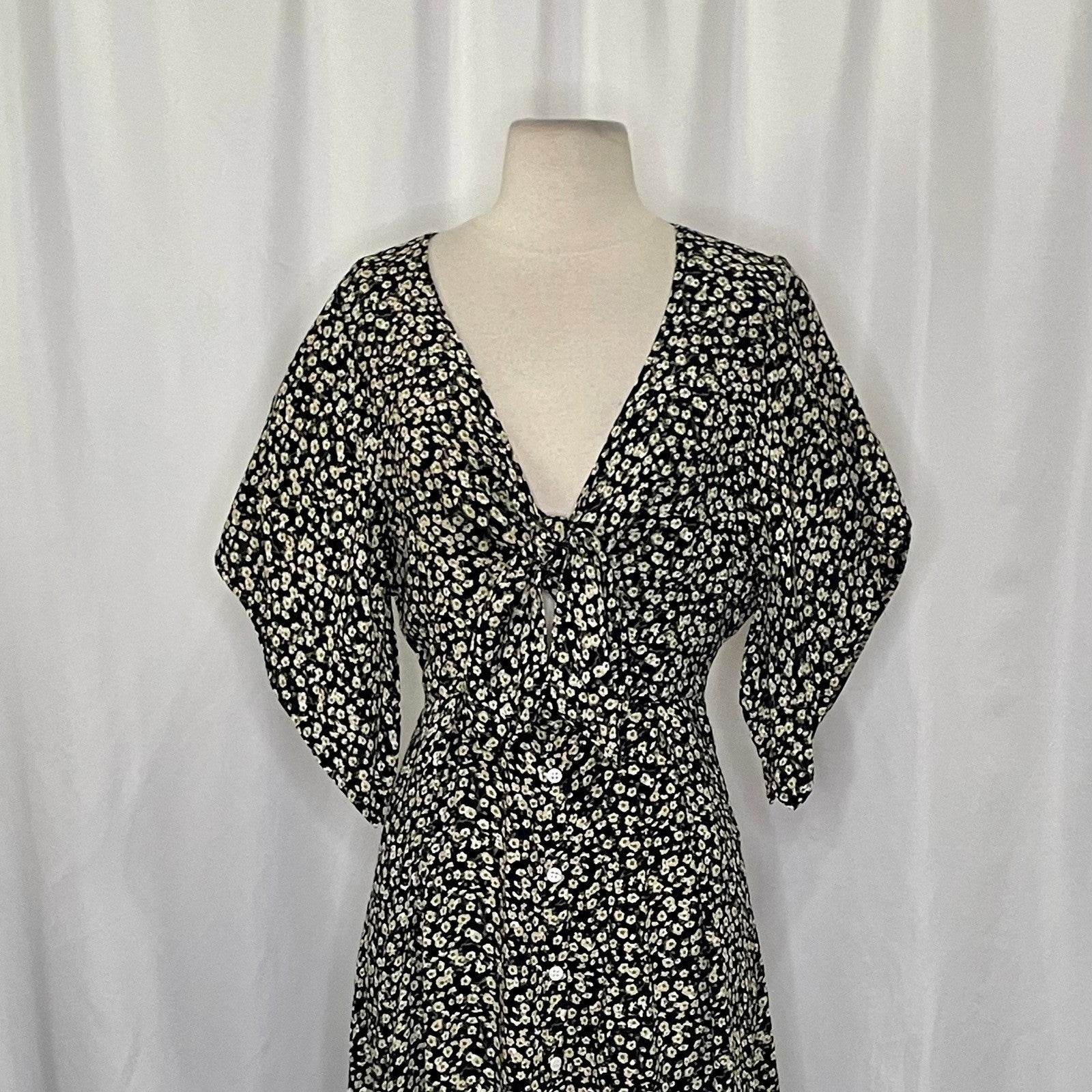 FAITHFULL THE BRAND Massimo Midi Dress Floral Blossom Village Tie Front Small