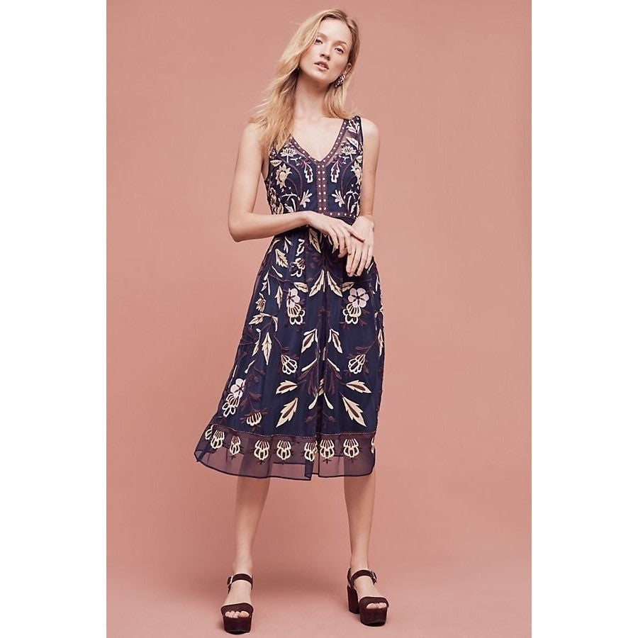 Anthropologie MOULINETTE SOEURS Alicante Floral Embroidered Dress Studded Size 8