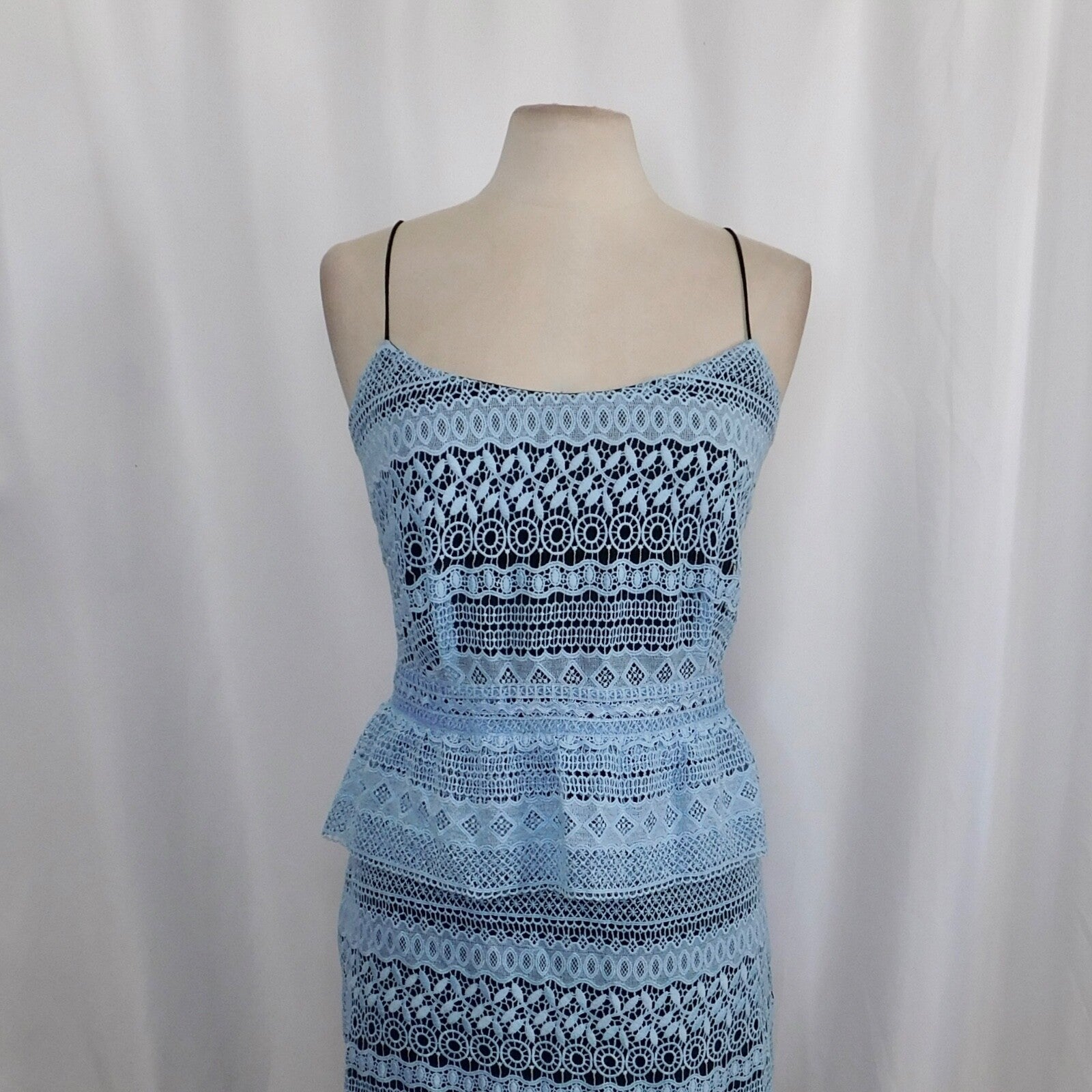 NWT!! LITTLE WHITE LIES Blue Crochet Lace Peplum Sheath Dress XX-Large XXL