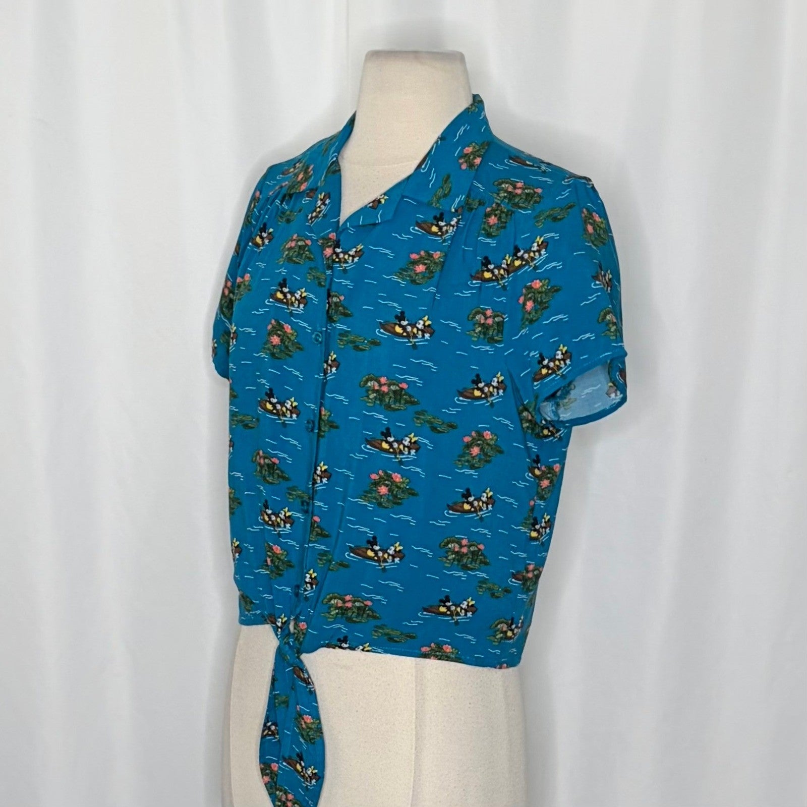 DISNEY Mickey Mouse Minnie Mouse Cropped Tie Waist Buttondown Shirt Blue Small