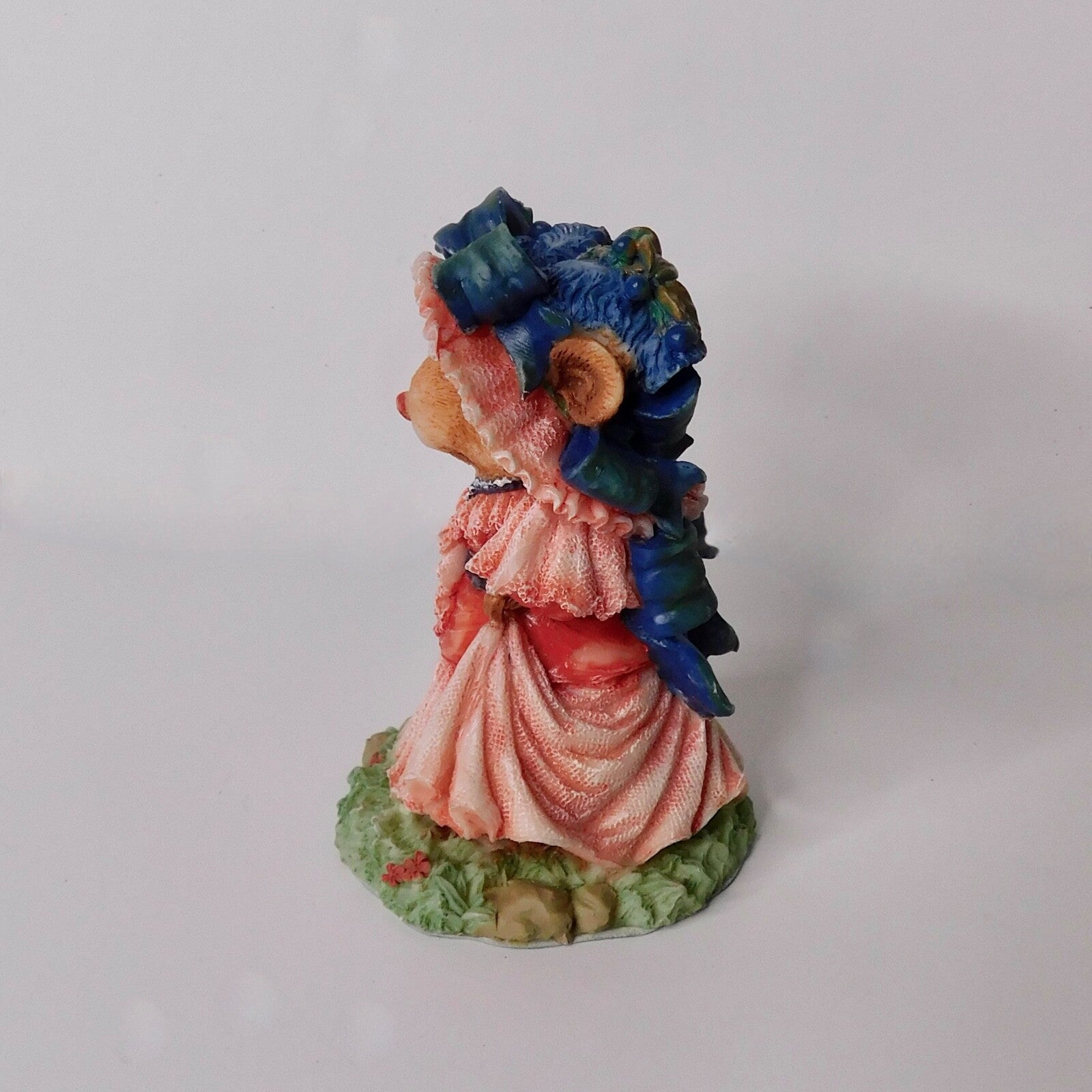 Vintage MAUDE TWEEDY The Thickets at Sweetbriar A Friend So Dear Figurine 1992