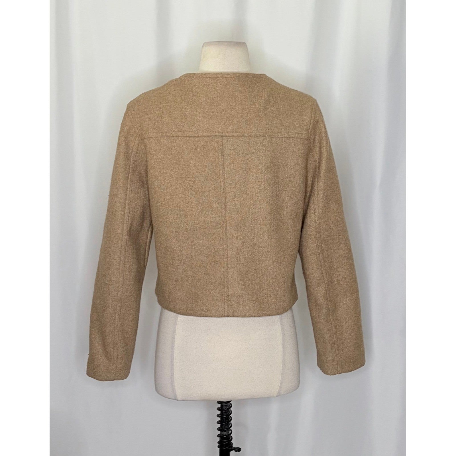 ZARA Cropped Jacket Light Brown Tan Gold Hammered Snaps Preppy Chic Small