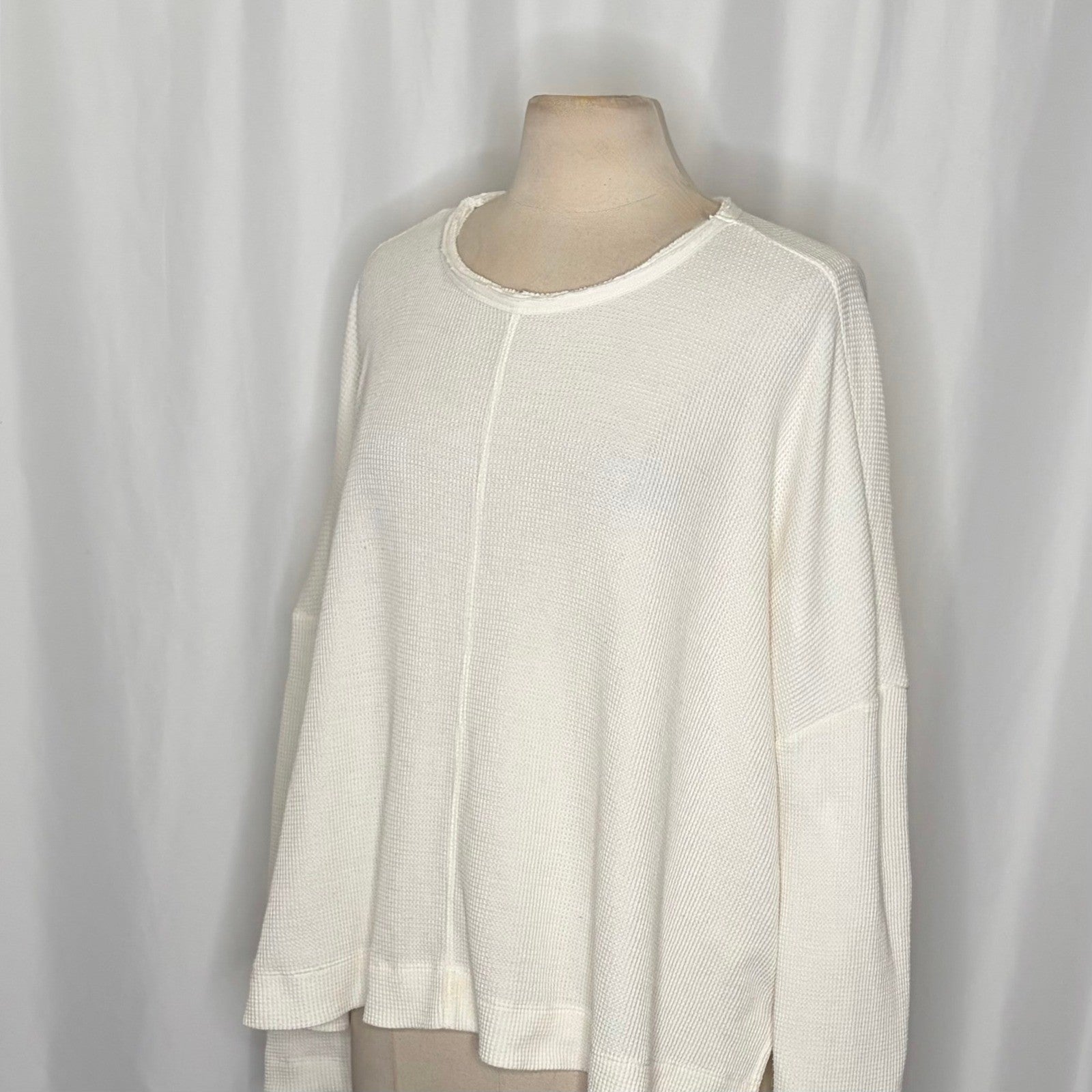 By ANTHROPOLOGIE Waffle Knit Oversized Top Shirt Pullover Pale Ivory Medium