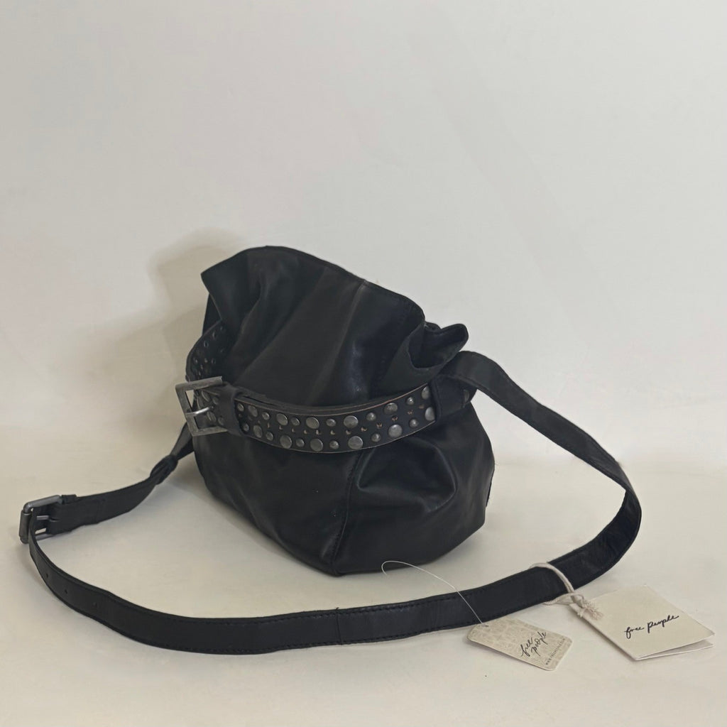NWT!! FREE PEOPLE Black Leather Embellished Belt Bucket Bag Studded Studs Solid