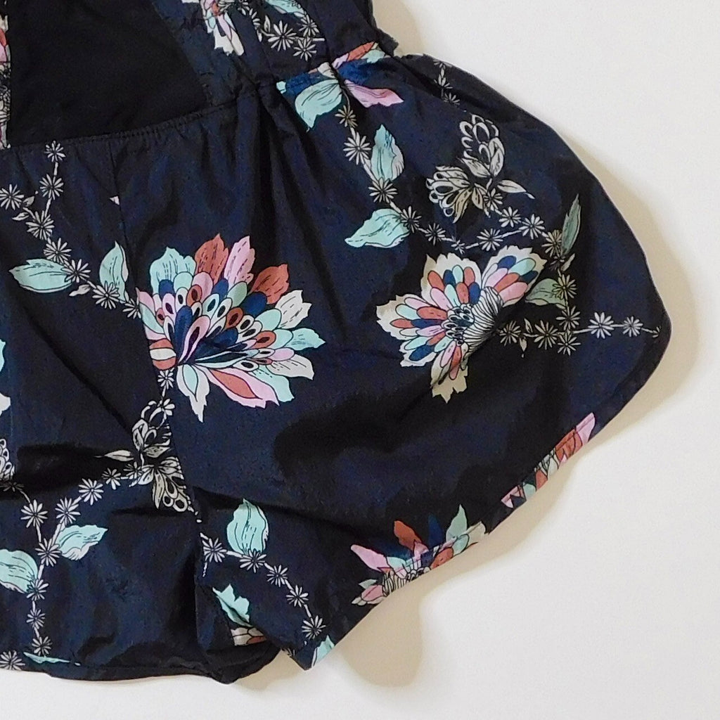FREE PEOPLE Movement The Way Home Floral Shorts Black Athletic Print X-Small