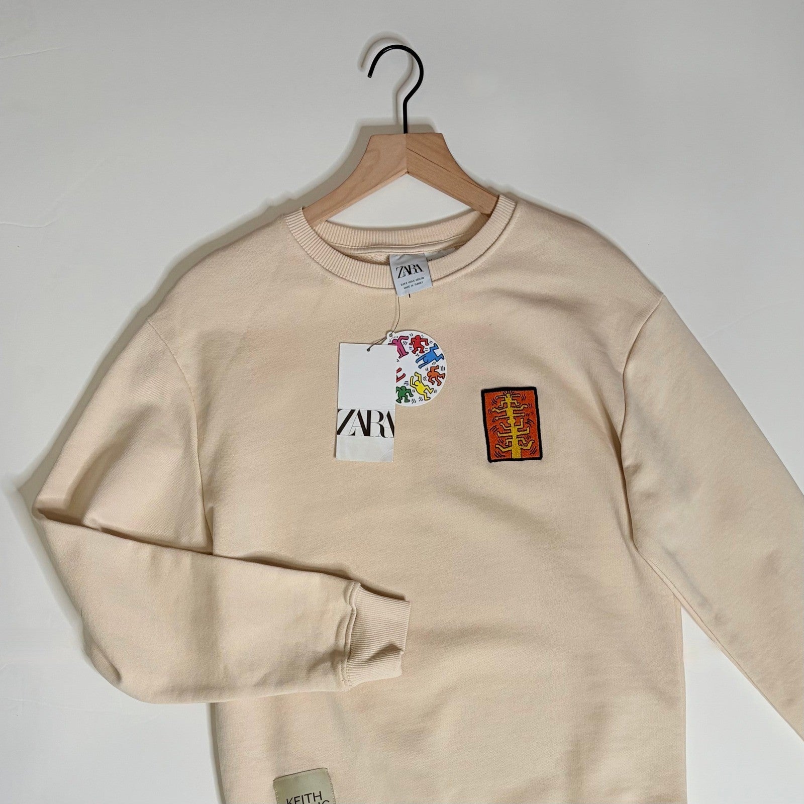 NWT!! ZARA x Keith Haring Foundation Patch Sweatshirt Streetwear Collaboration S