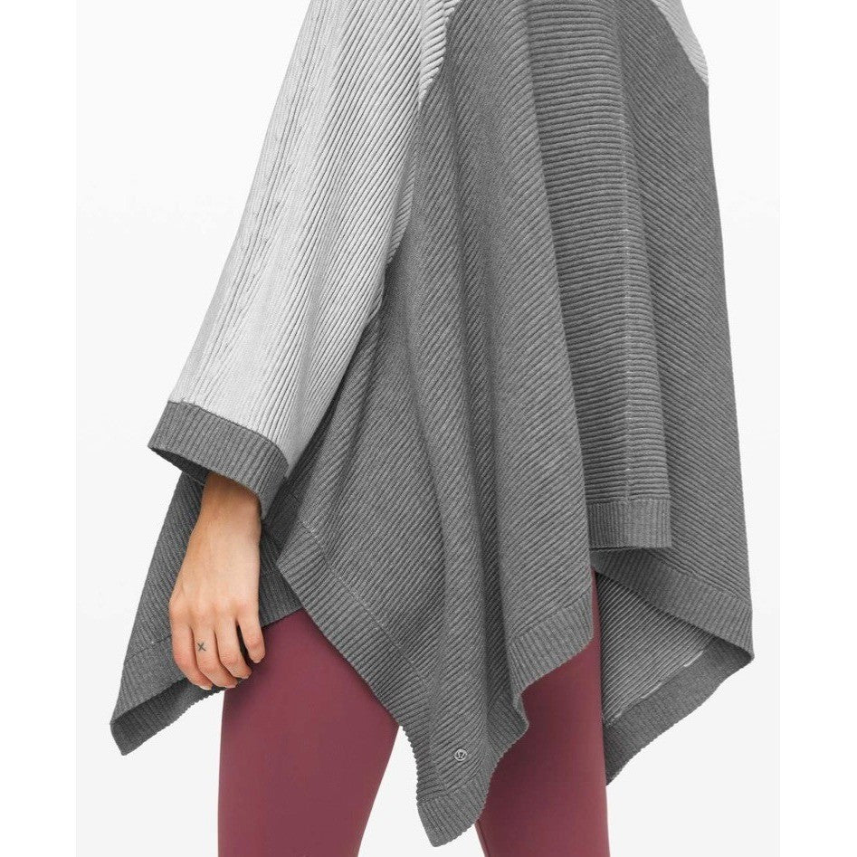 LULULEMON It All Lines Up Poncho Heathered Core Ultra Light Grey Medium Grey O/S