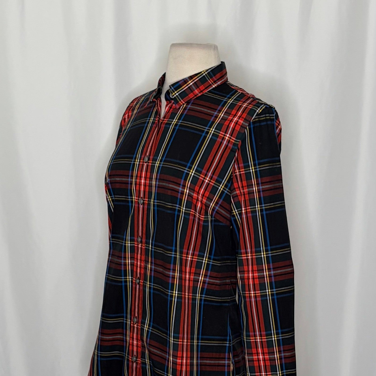 J. CREW Slim Stretch Perfect Shirt Top Black Stewart Tartan Plaid Buttons Size 4