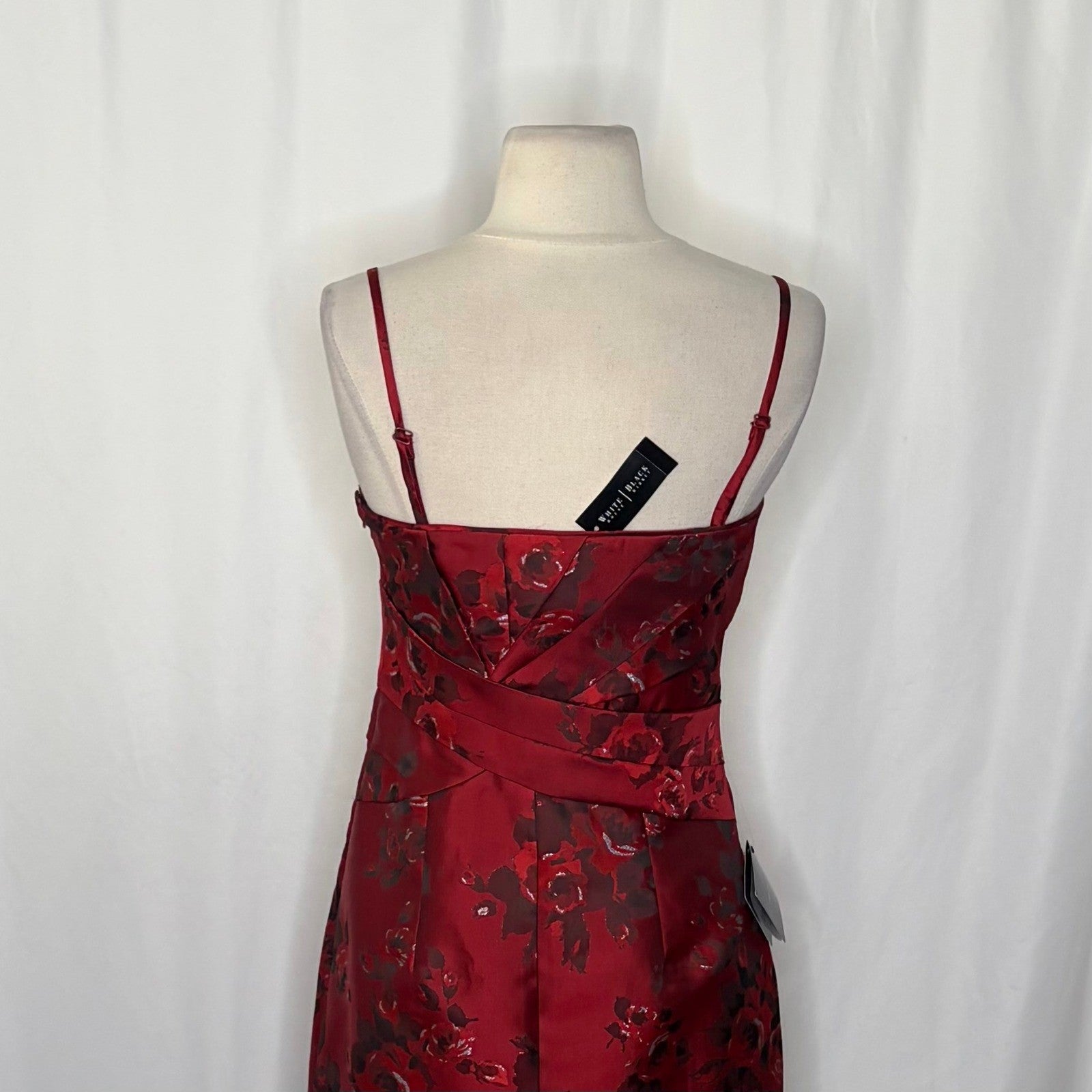 NWT!! WHBM Red Floral Sheath Dress Convertible White House Black Market Size 4
