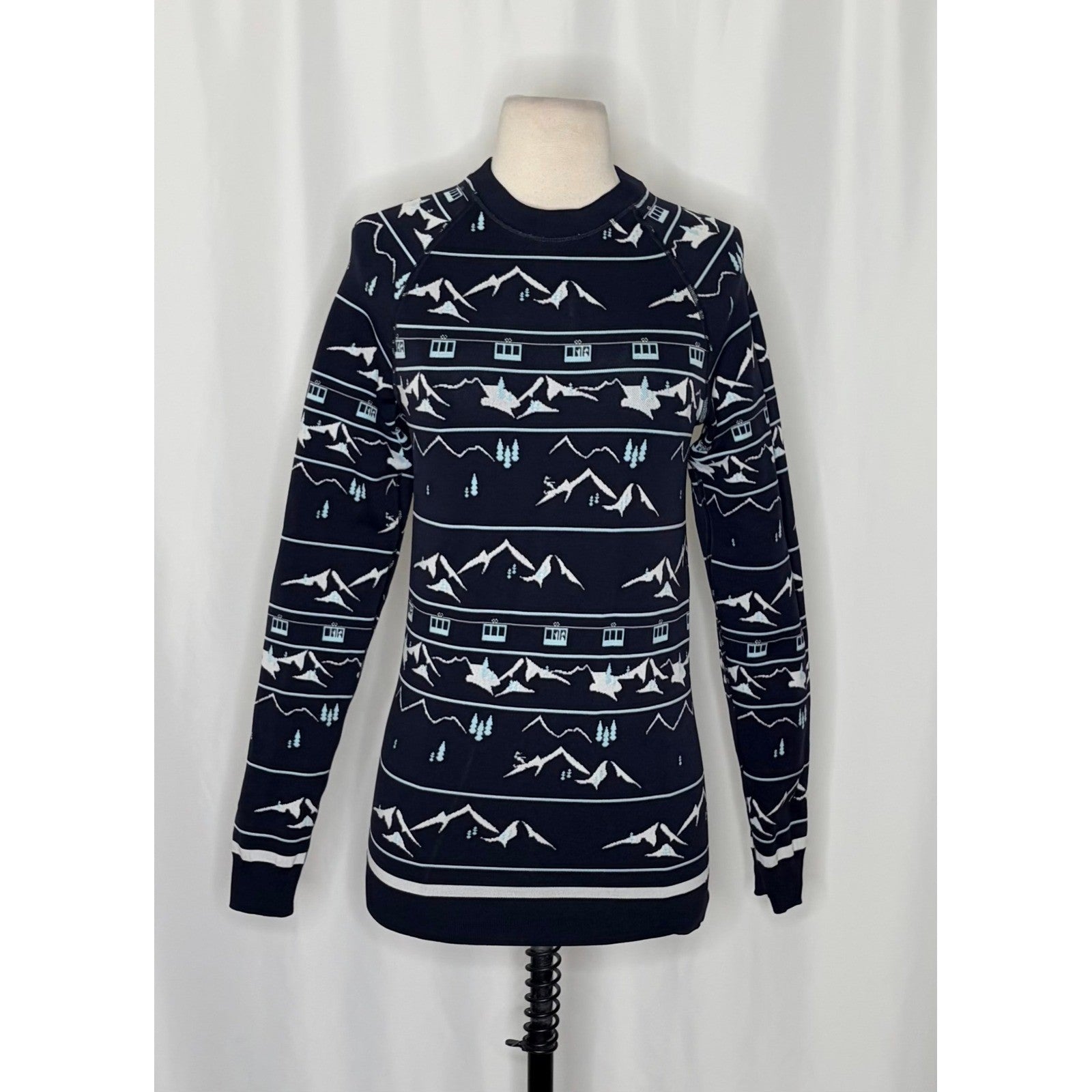 SWEATY BETTY Ski Lift Base Layer Jacquard Navy Blue Sporty Top Shirt Large