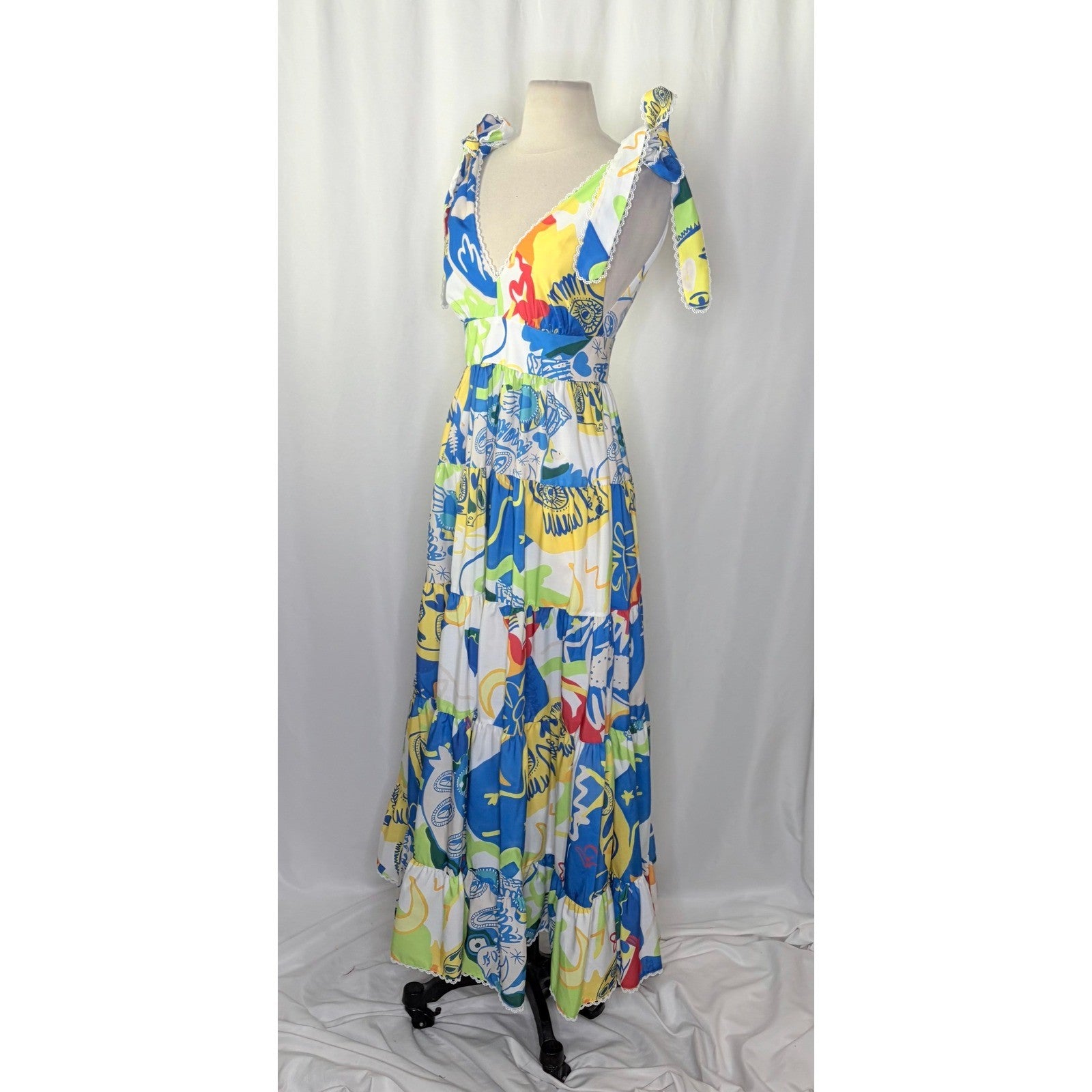NWT!! CHELSEA & VIOLET Cecily Maxi Dress Colorful Abstract Vacation Tiered XS
