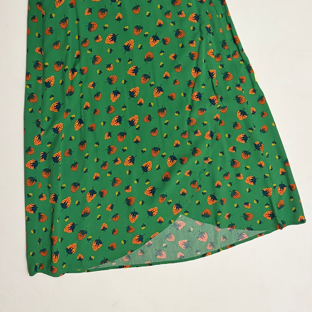 NWT!! ANTHROPOLOGIE Colloquial Wrap Skirt #35 Conversations Strawberry Medium