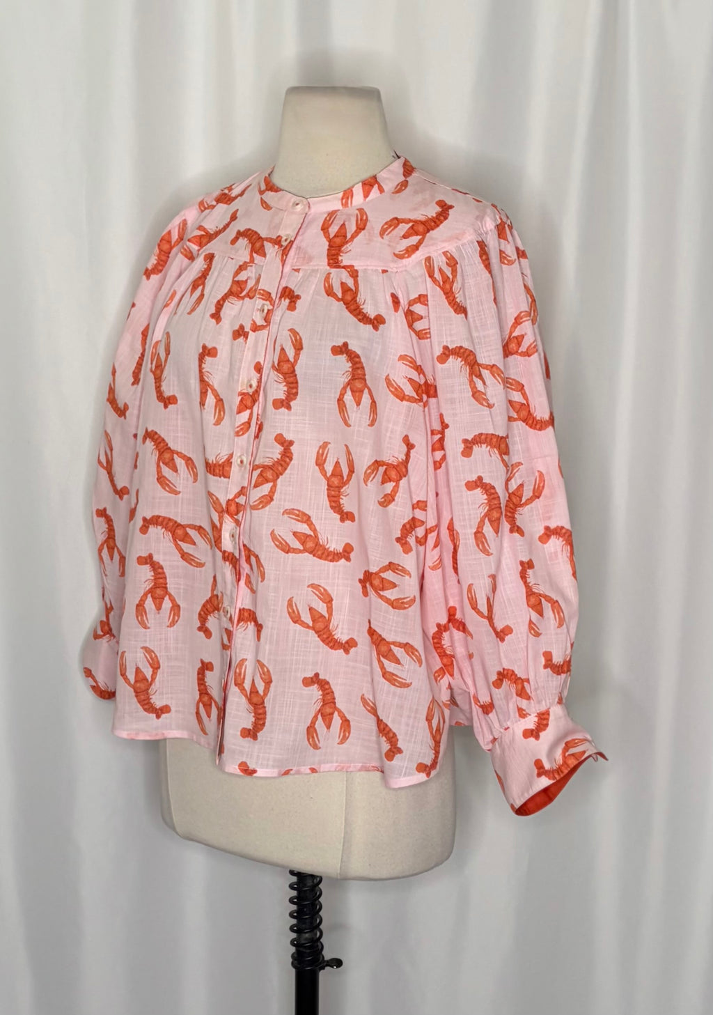 Anthropologie MAEVE Lobster Print Cotton Button Down Blouse Top Cropped Medium