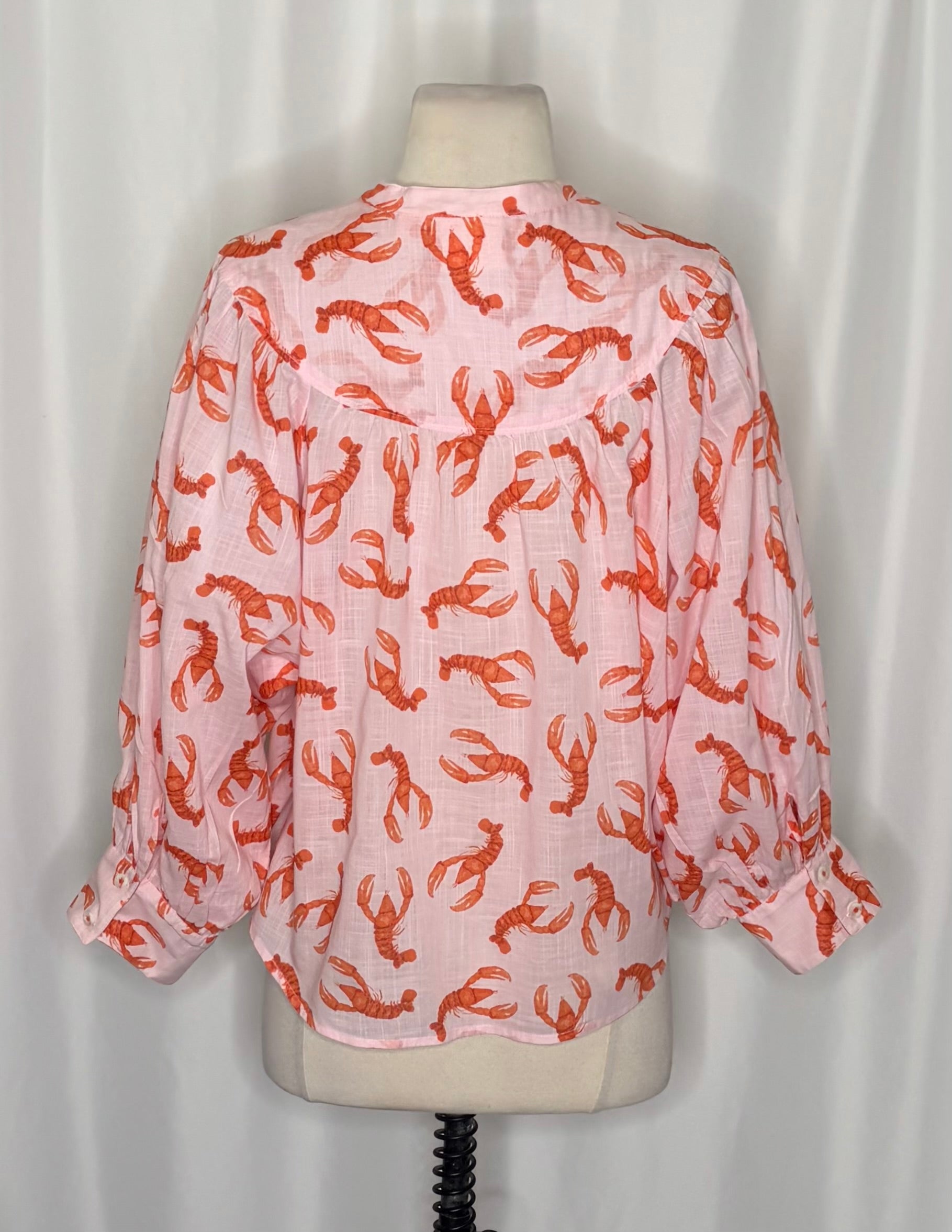 Anthropologie MAEVE Lobster Print Cotton Button Down Blouse Top Cropped Medium