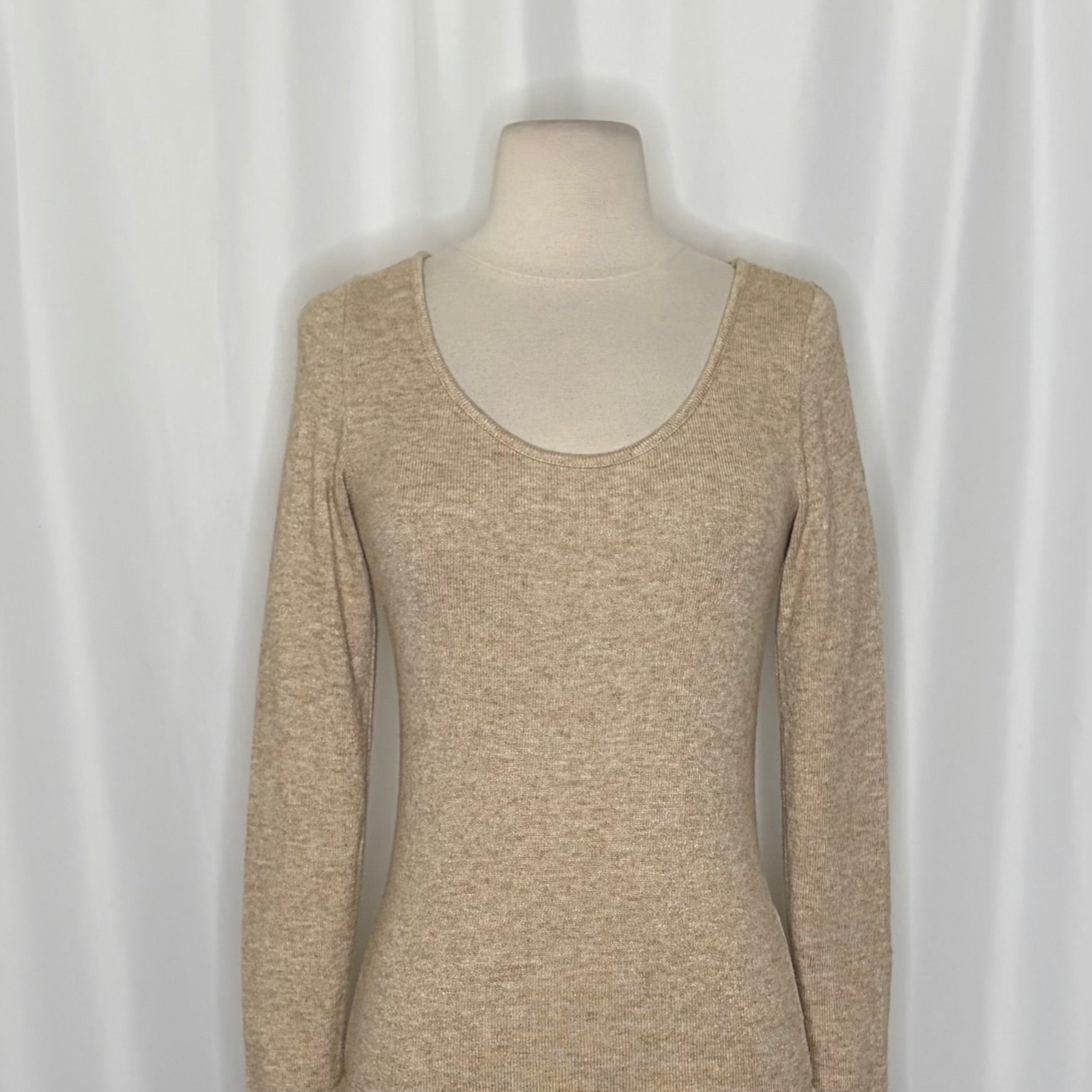 VINCE Scoop Neck Stretch Knit Long Sleeve Pullover Top Beige Tan Knitwear XS