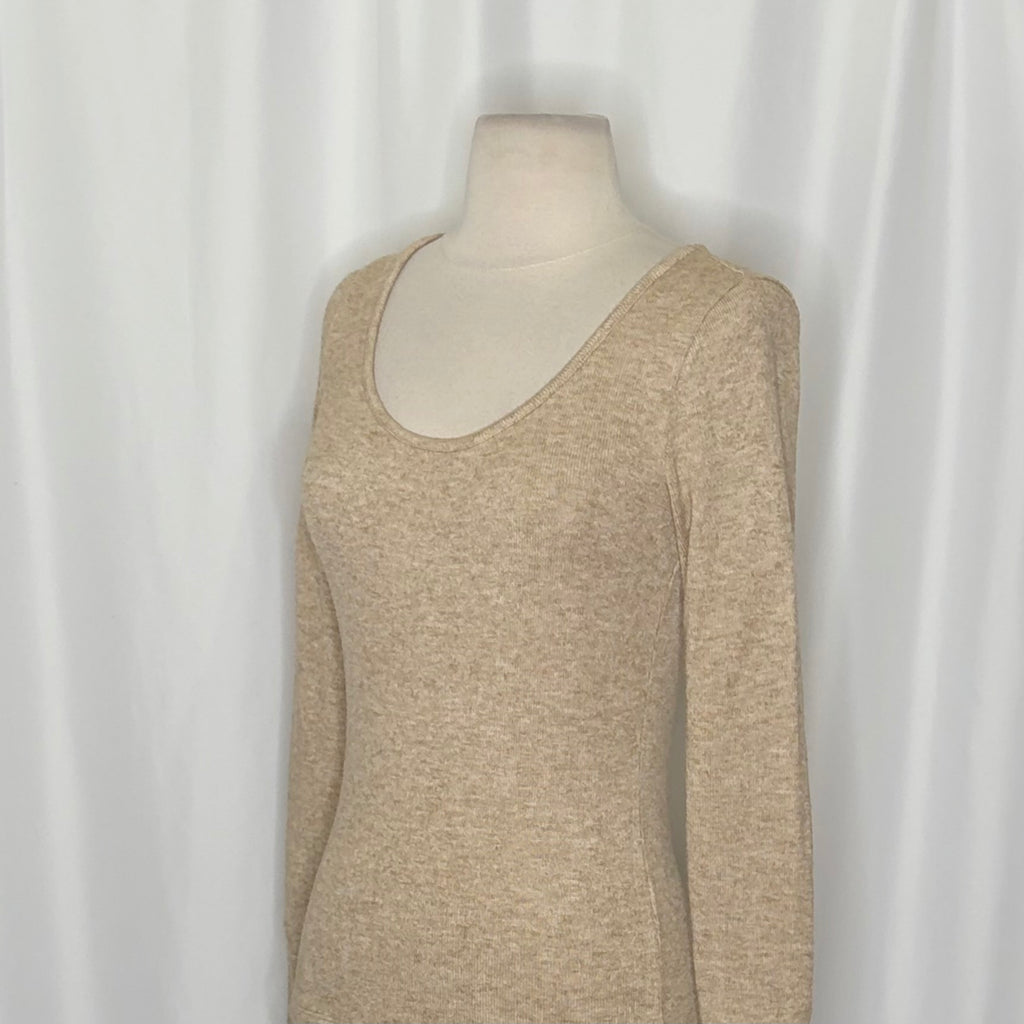 VINCE Scoop Neck Stretch Knit Long Sleeve Pullover Top Beige Tan Knitwear XS