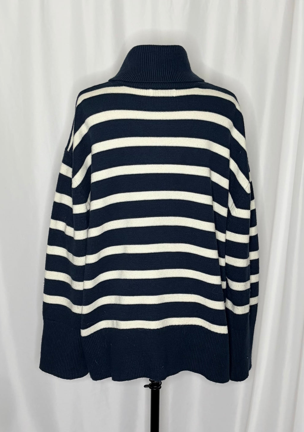 WEWOREWHAT Striped Turtleneck Sweater Navy Blue Ivory Oversized Medium Large