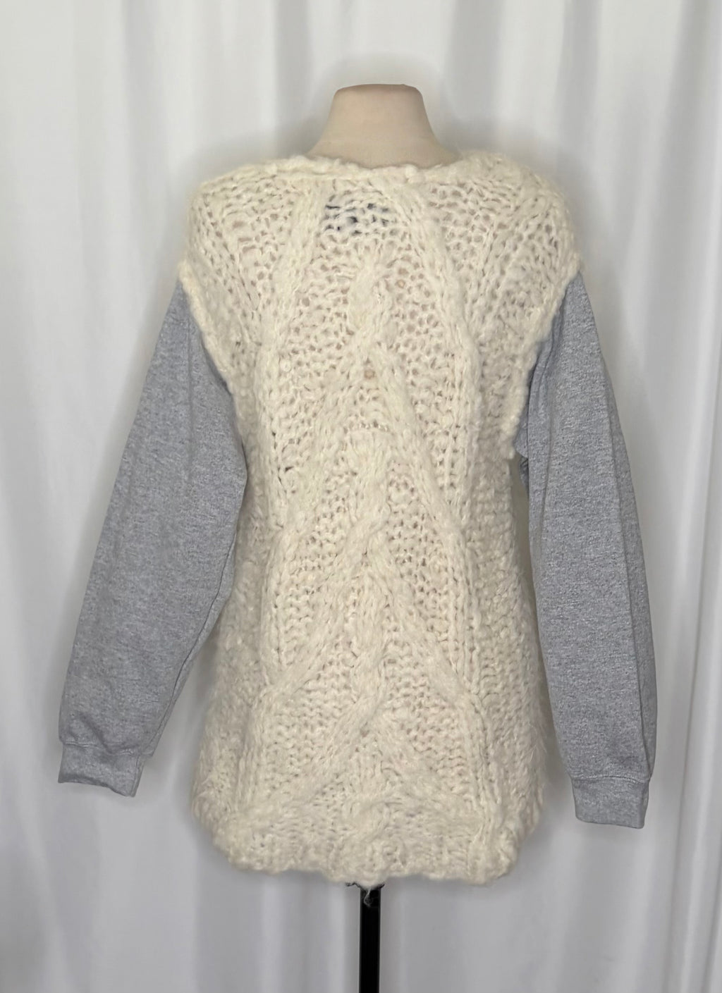 MICHAELA BUERGER Alpaca Knit Pullover Sweater Made in France V Neck Medium