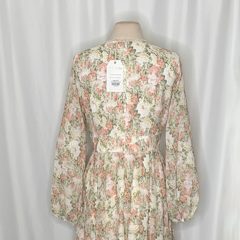 NWT IVY CITY CO Bree Floral Dress Midi Maxi Lace Trims Feminine Romantic Large