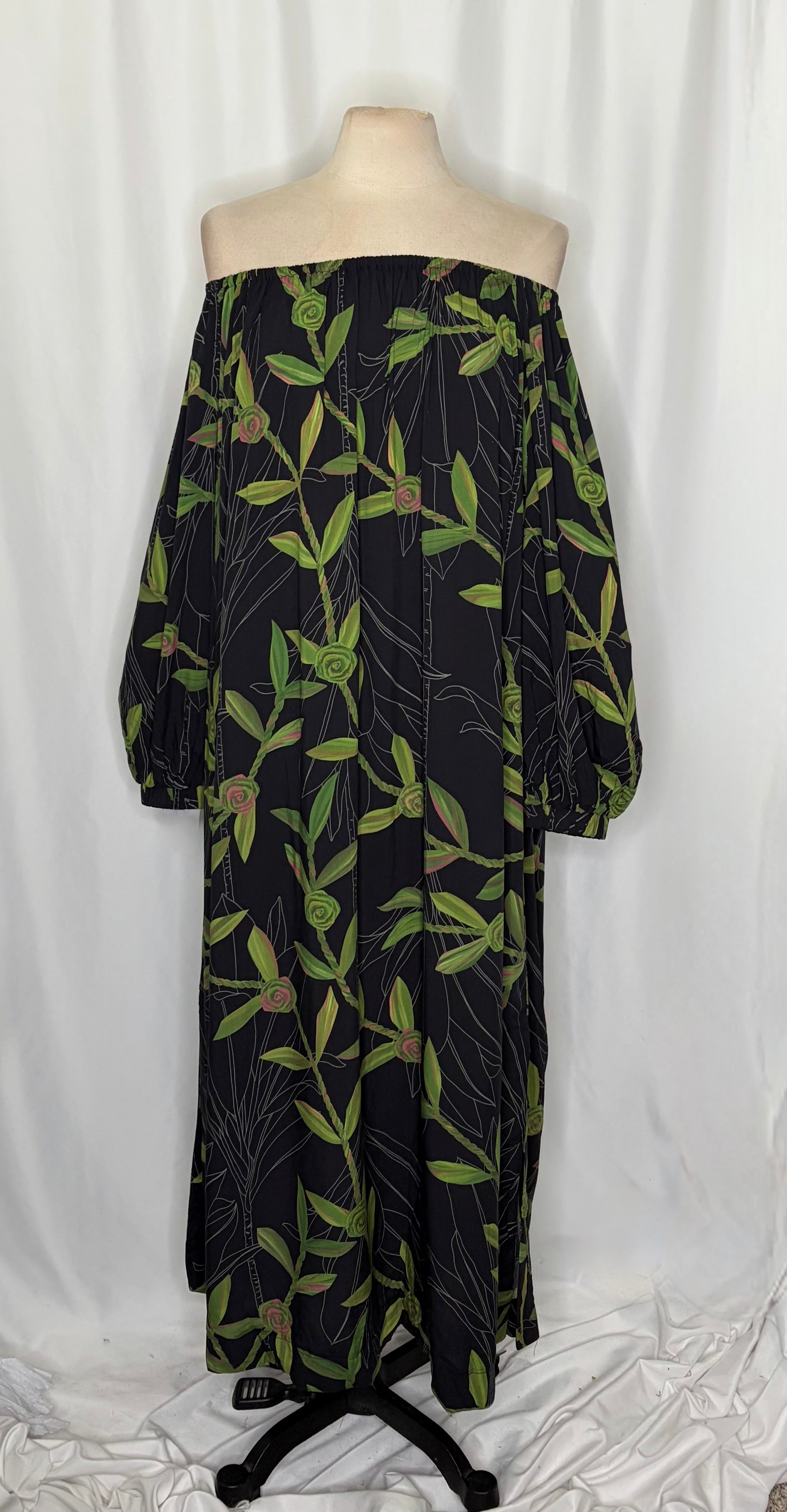 NWT LEXBREEZY HAWAII Ti Leaf Off Shoulder Maxi Dress lack Botanical Bamboo Large
