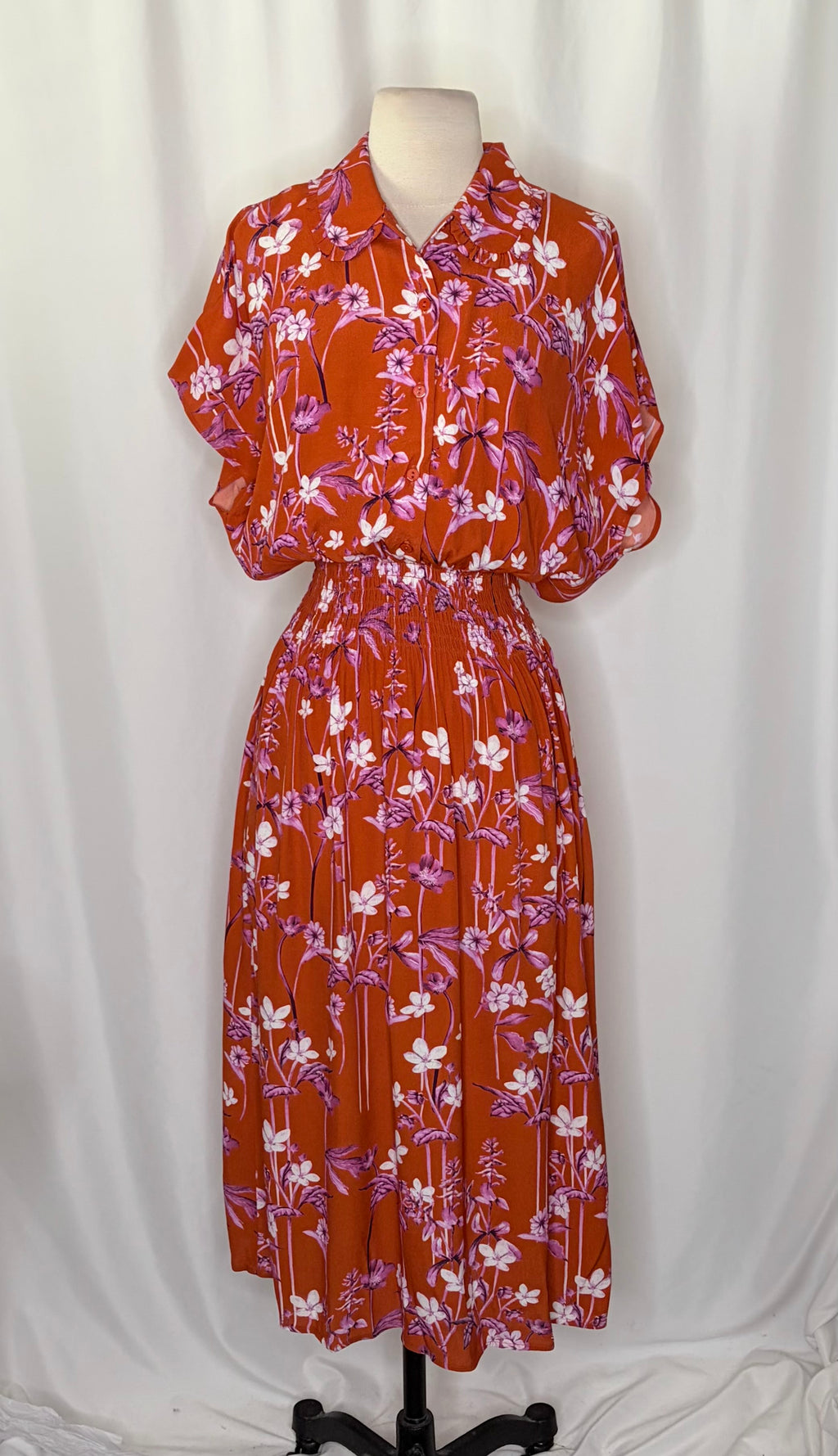 Anthropologie COREY LYNN CALTER Clementine Floral Midi Dress Smocked X-Small