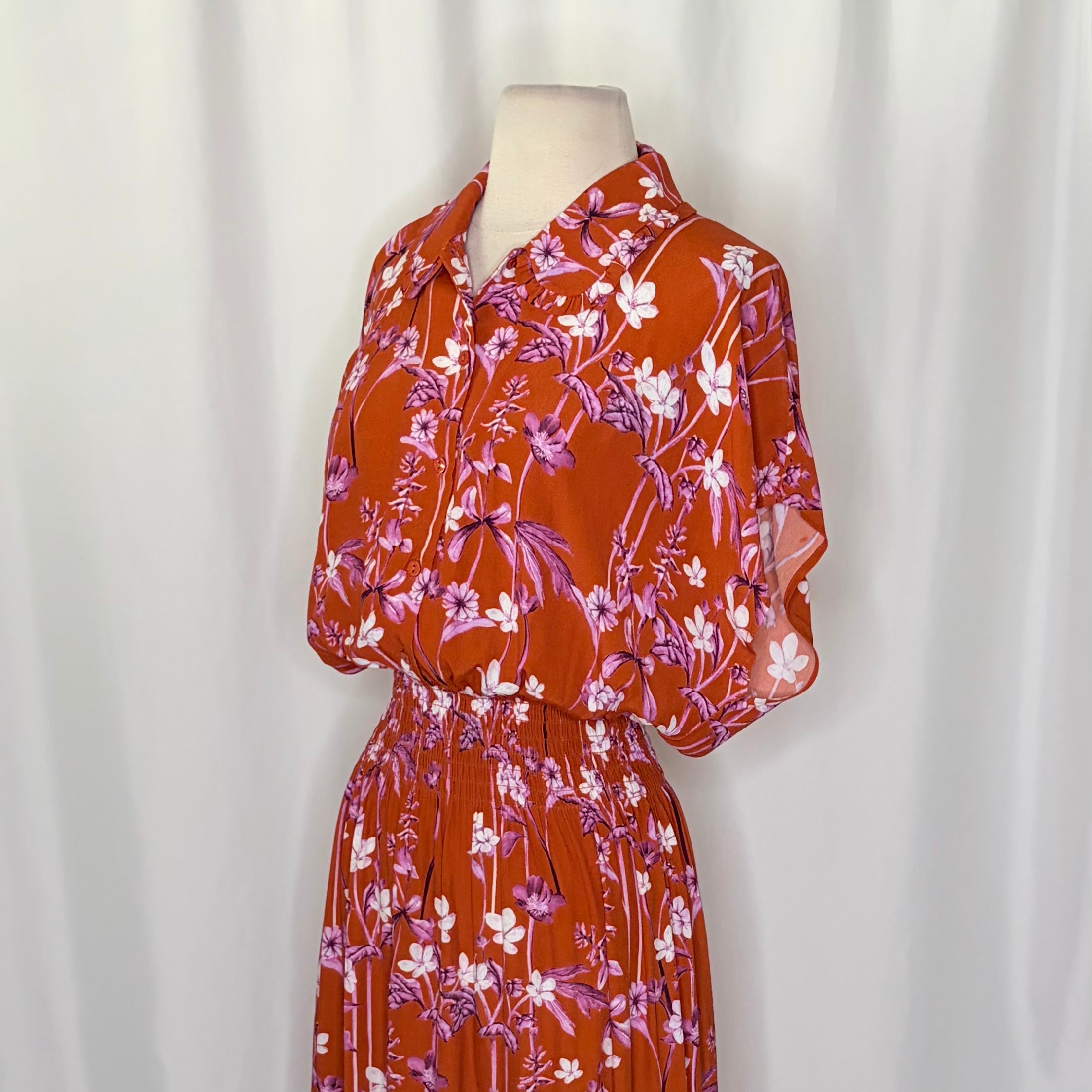 Anthropologie COREY LYNN CALTER Clementine Floral Midi Dress Smocked X-Small
