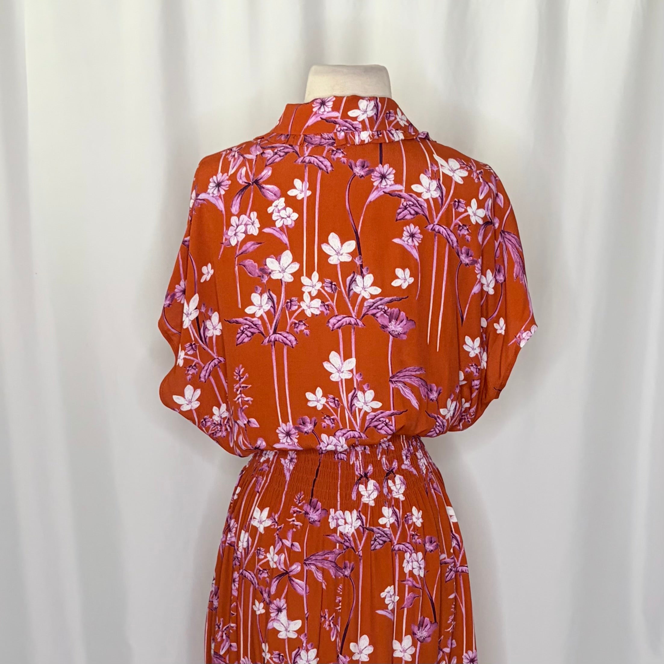 Anthropologie COREY LYNN CALTER Clementine Floral Midi Dress Smocked X-Small
