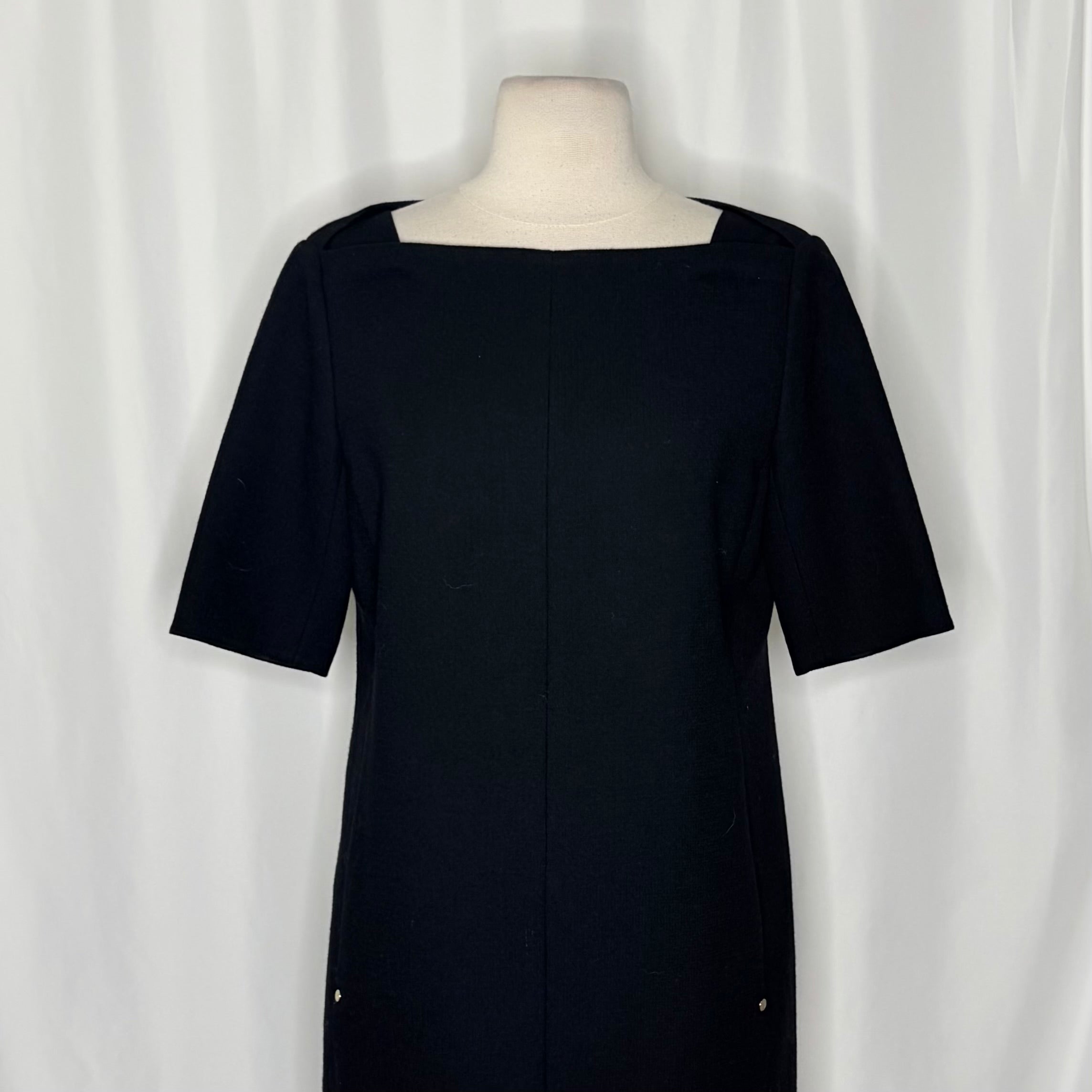 LAFAYETTE 148 New York Crya Lace Panel Dress Black Wool Solid Bateau Neck Size 8