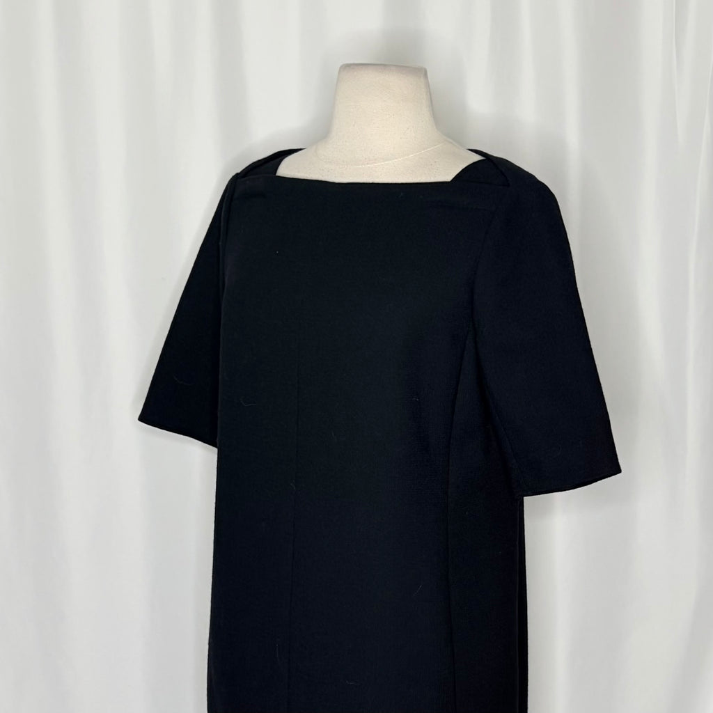 LAFAYETTE 148 New York Crya Lace Panel Dress Black Wool Solid Bateau Neck Size 8