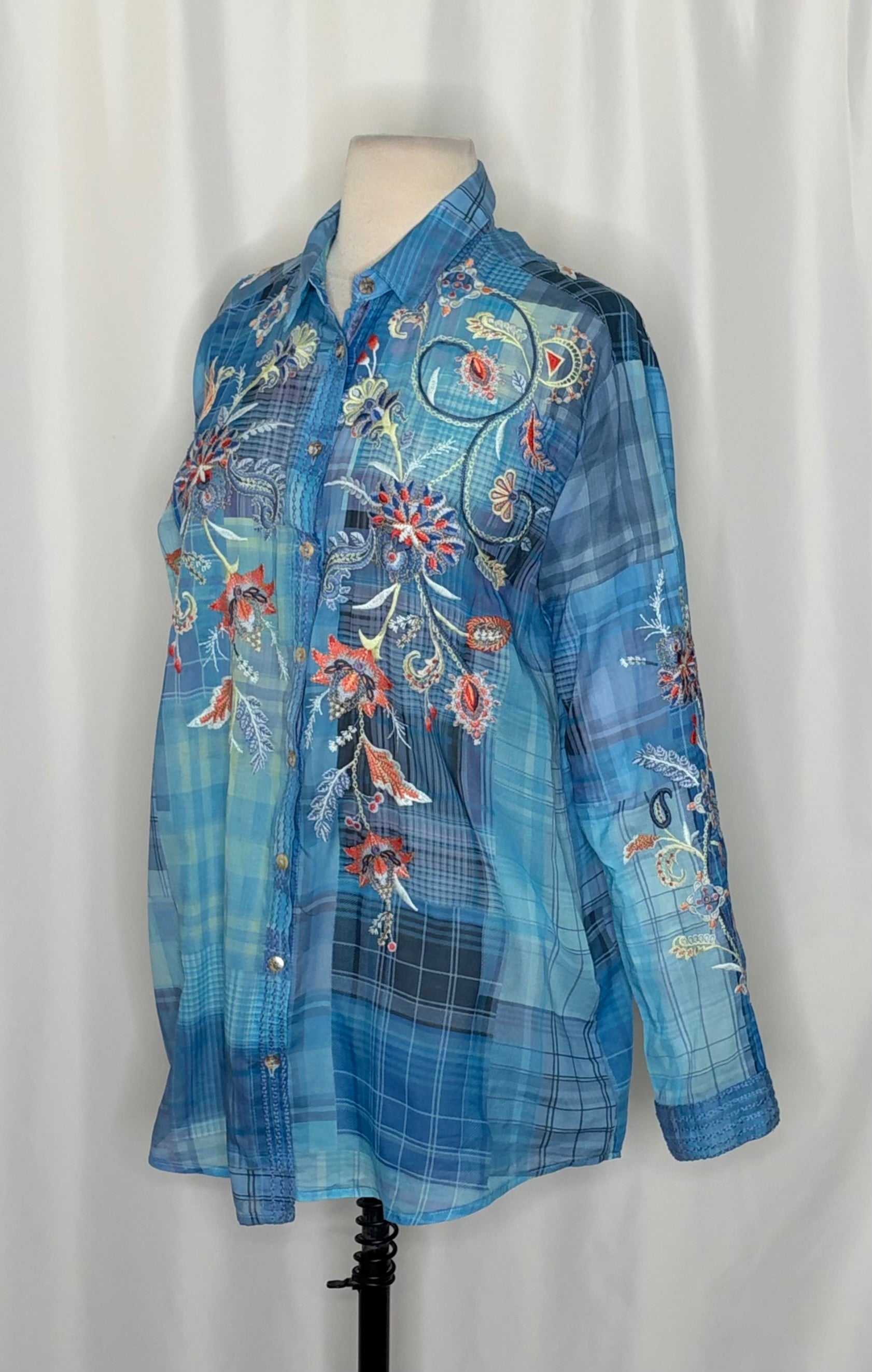 JOHNNY WAS Workshop Embroidered Floral Bird Plaid Button Down Shirt Top Small