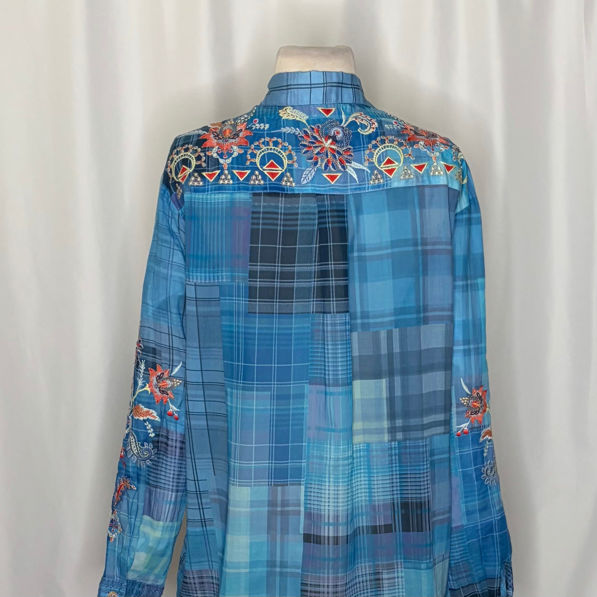 JOHNNY WAS Workshop Embroidered Floral Bird Plaid Button Down Shirt Top Small