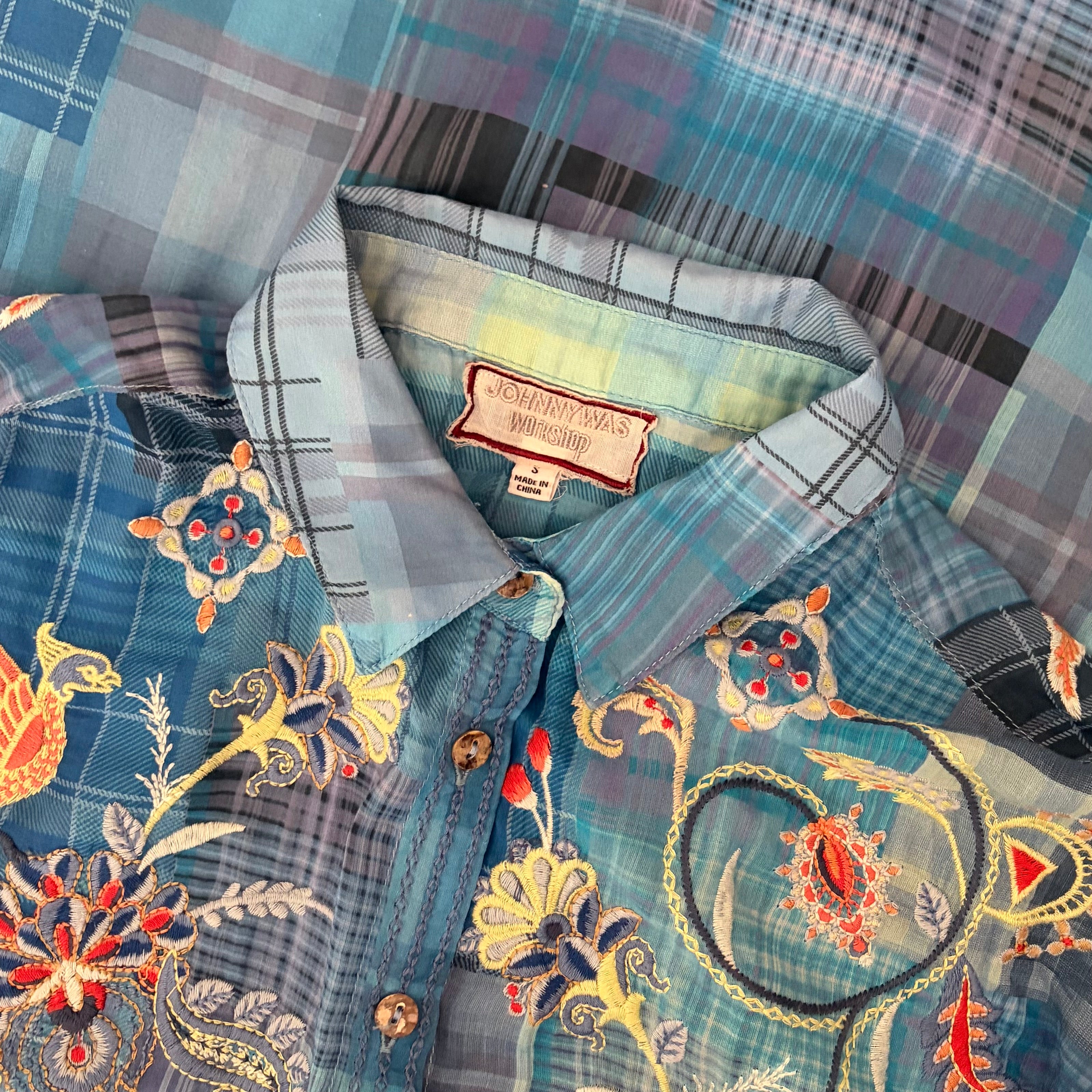 JOHNNY WAS Workshop Embroidered Floral Bird Plaid Button Down Shirt Top Small