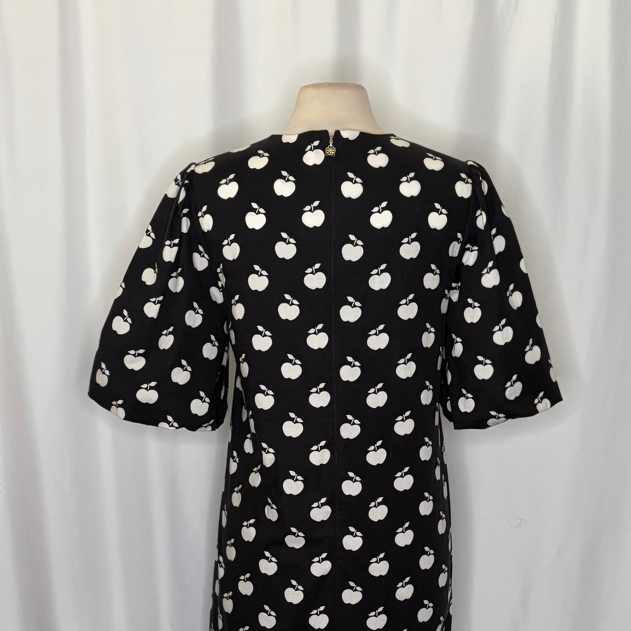 KATE SPADE New York Apple Toss Taxi Dress Puff Sleeve Lined Black White Size 8
