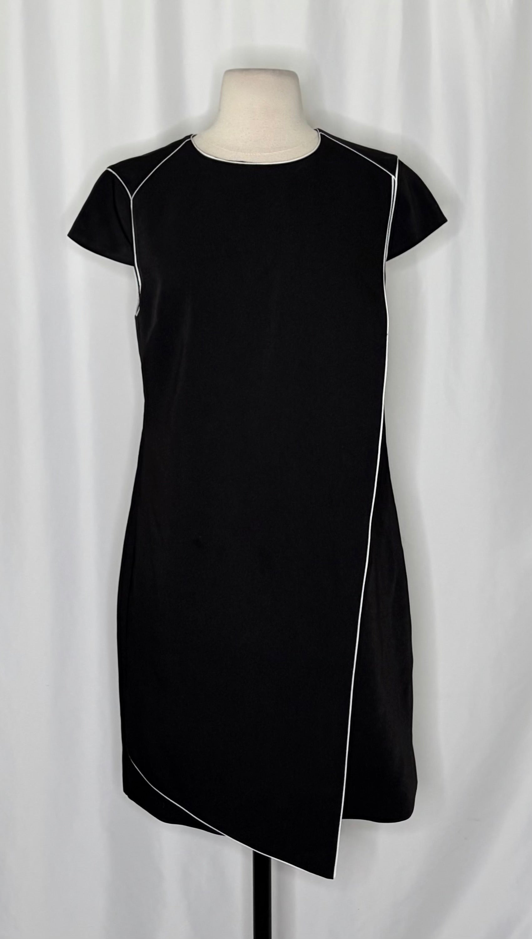 TED BAKER London Black White Trim Shift Dress Exposed Zip Size 2 / US Size 6