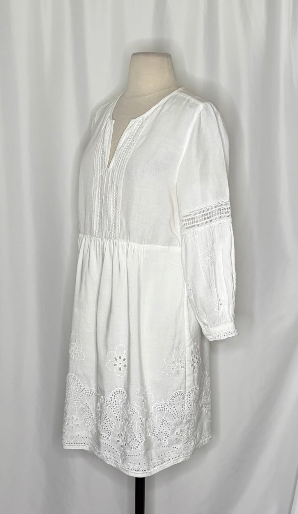 TOMMY BAHAMA White Eyelet Linen Blend Dress Balloon Sleeve Embroidered Small