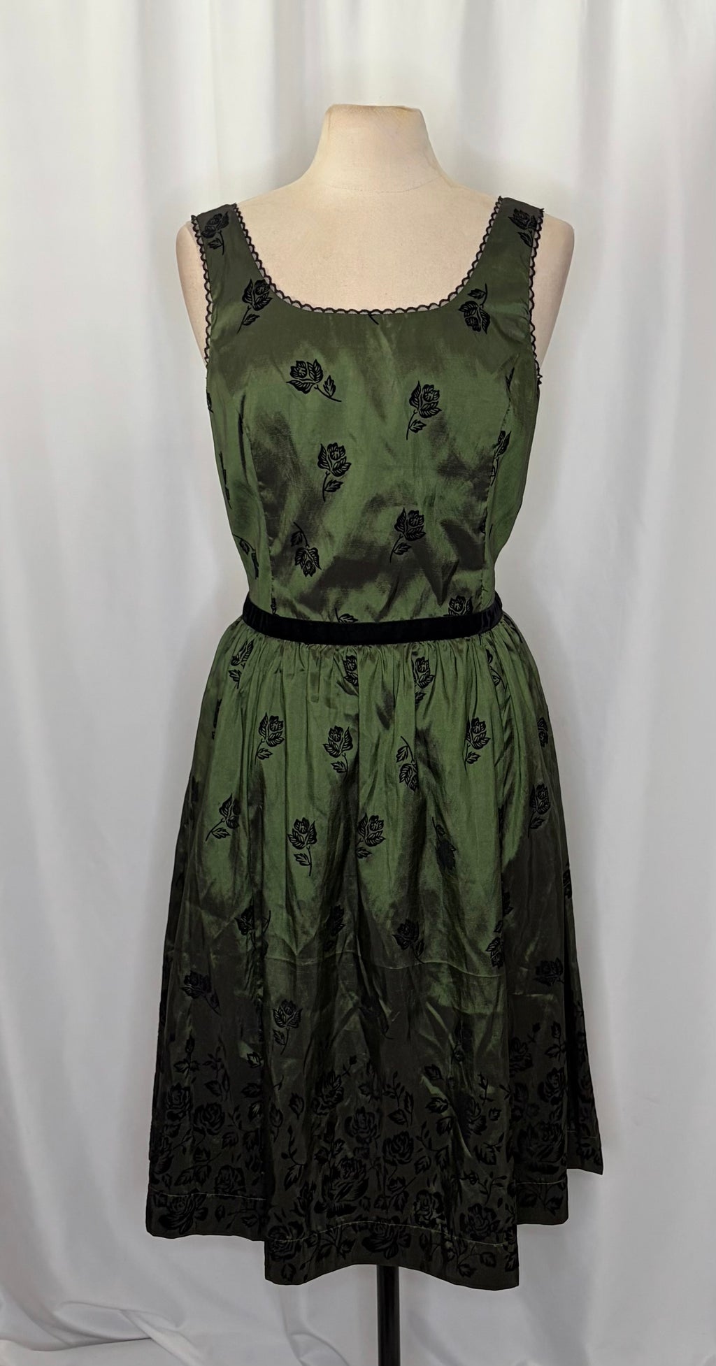 NECA Twilight New Moon Bella Swan Birthday Dress Green Floral Romantic 2XL